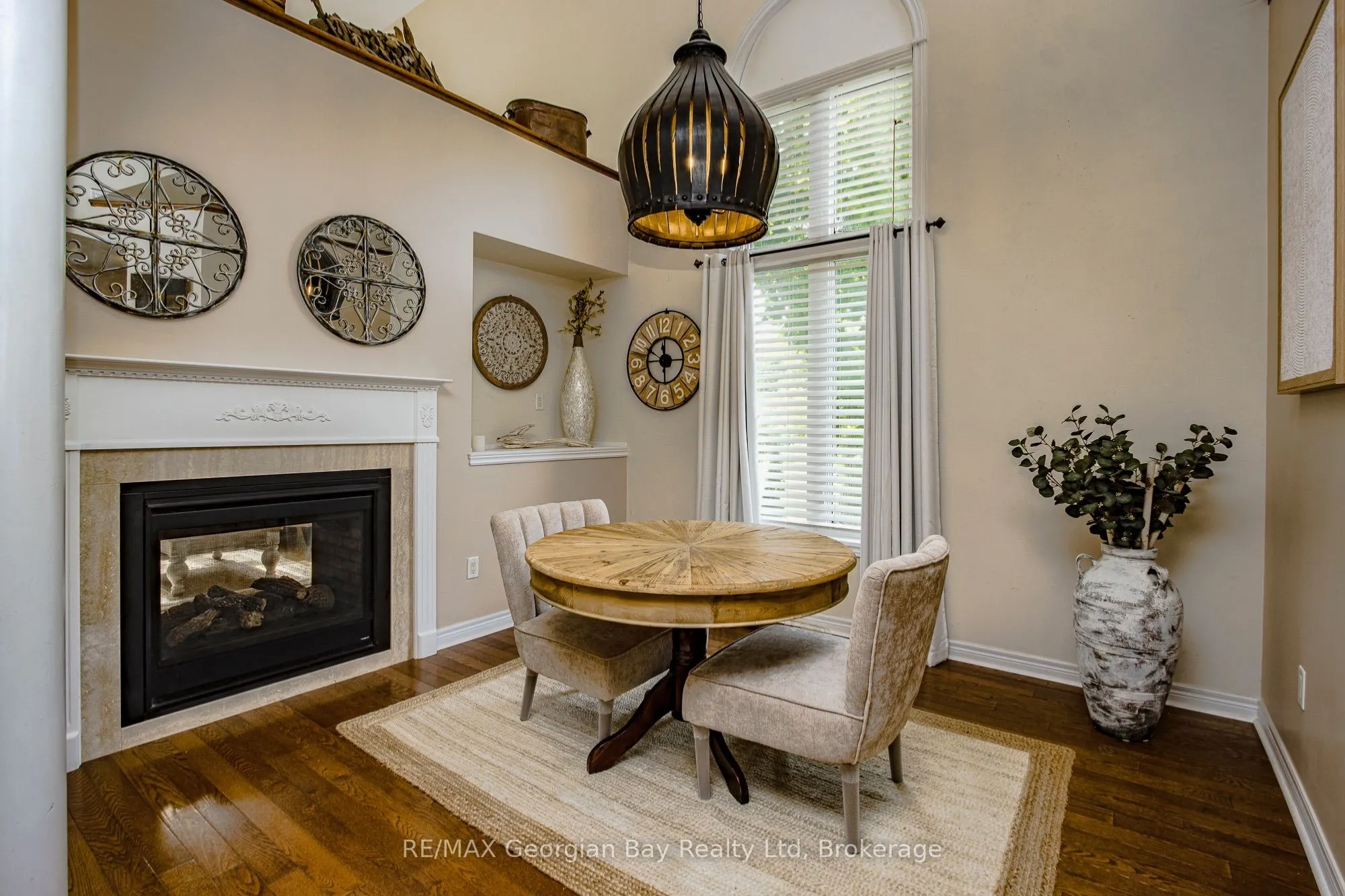 68 Riverwalk Place