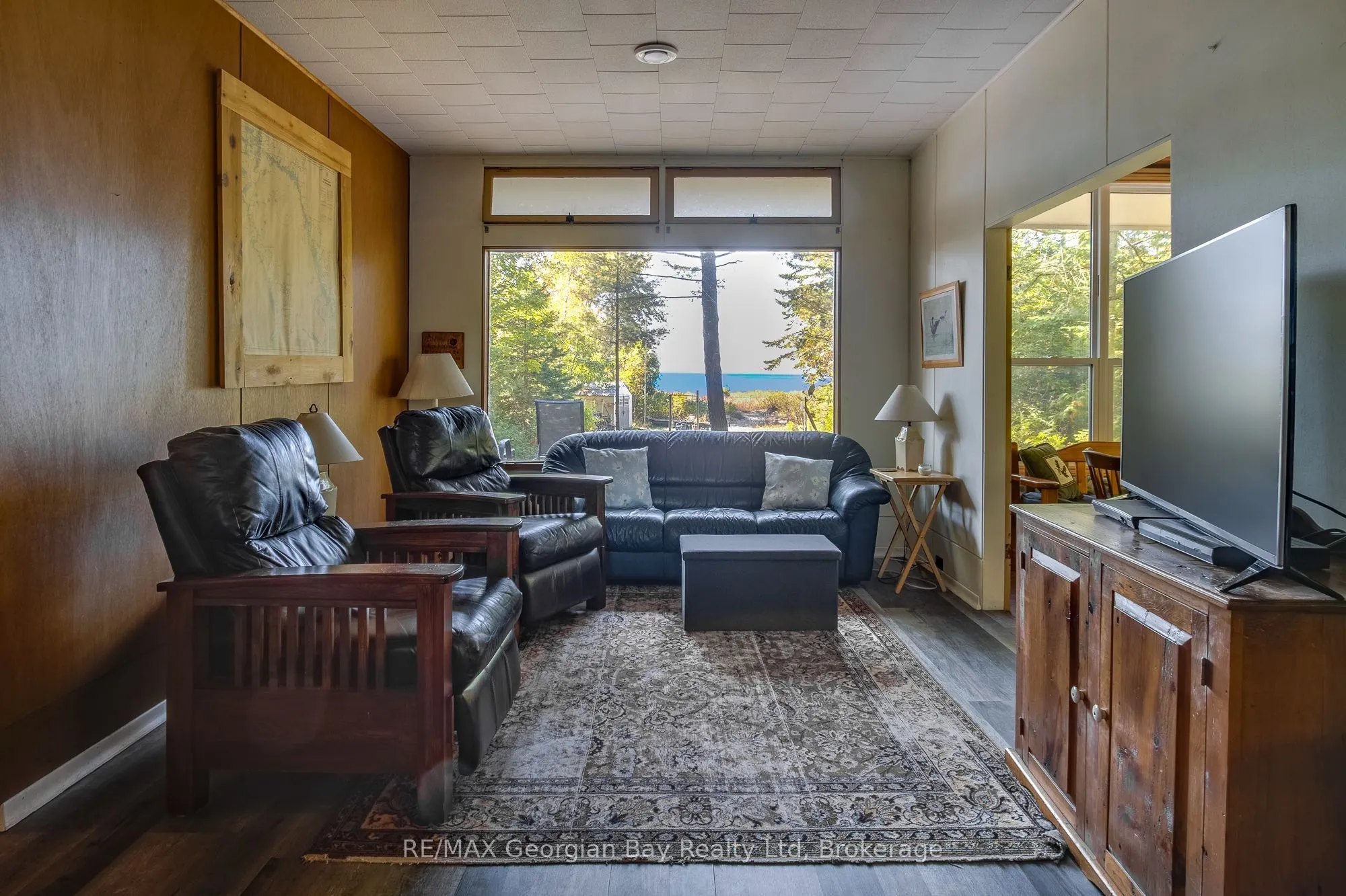 100 Nottawaga Drive