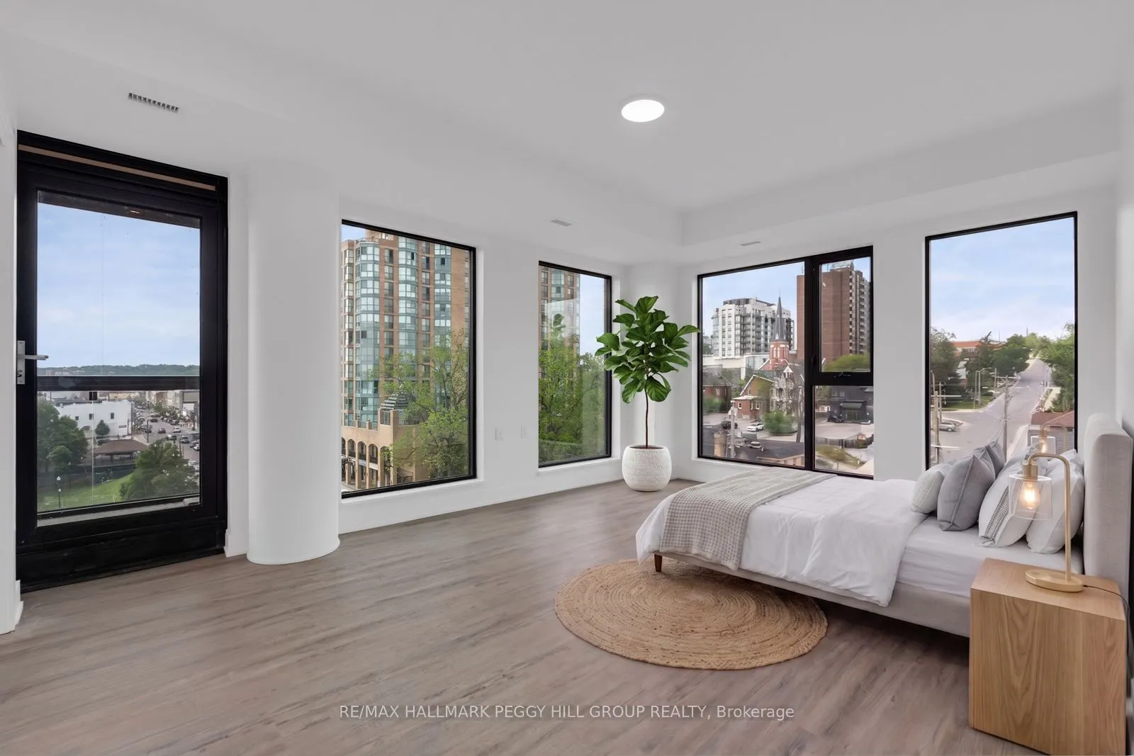 185 Dunlop Street E #623
