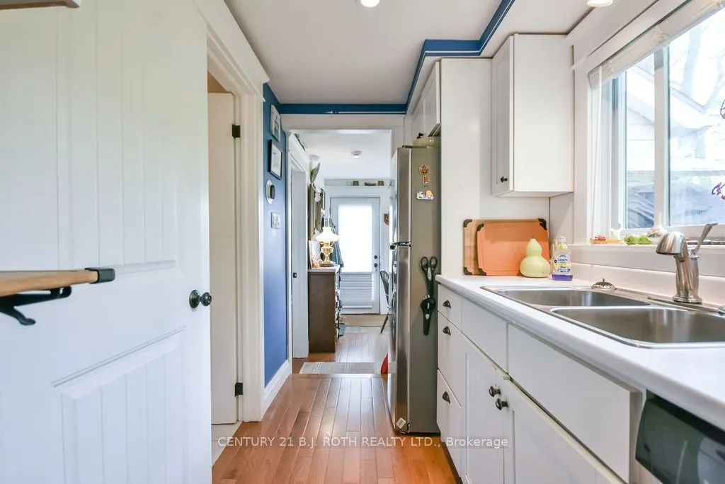 230 Shore Lane