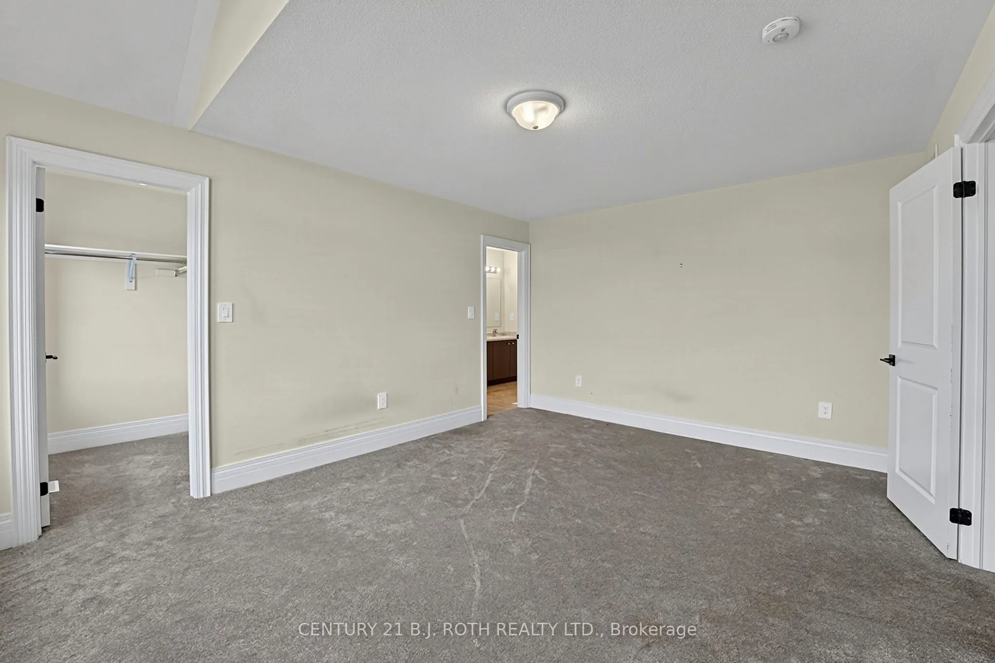 55 Sanford Circle