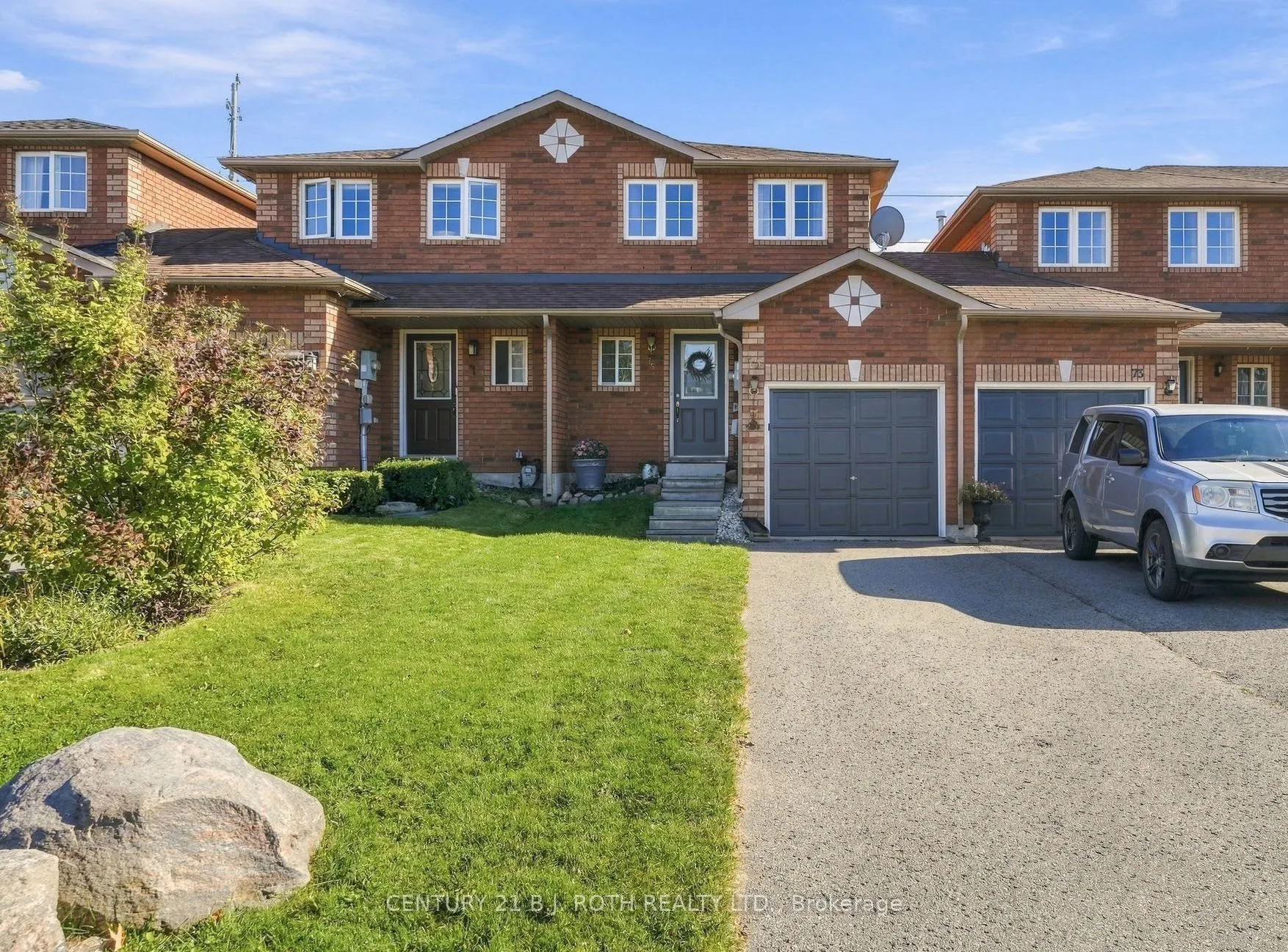 75 Courtney Crescent