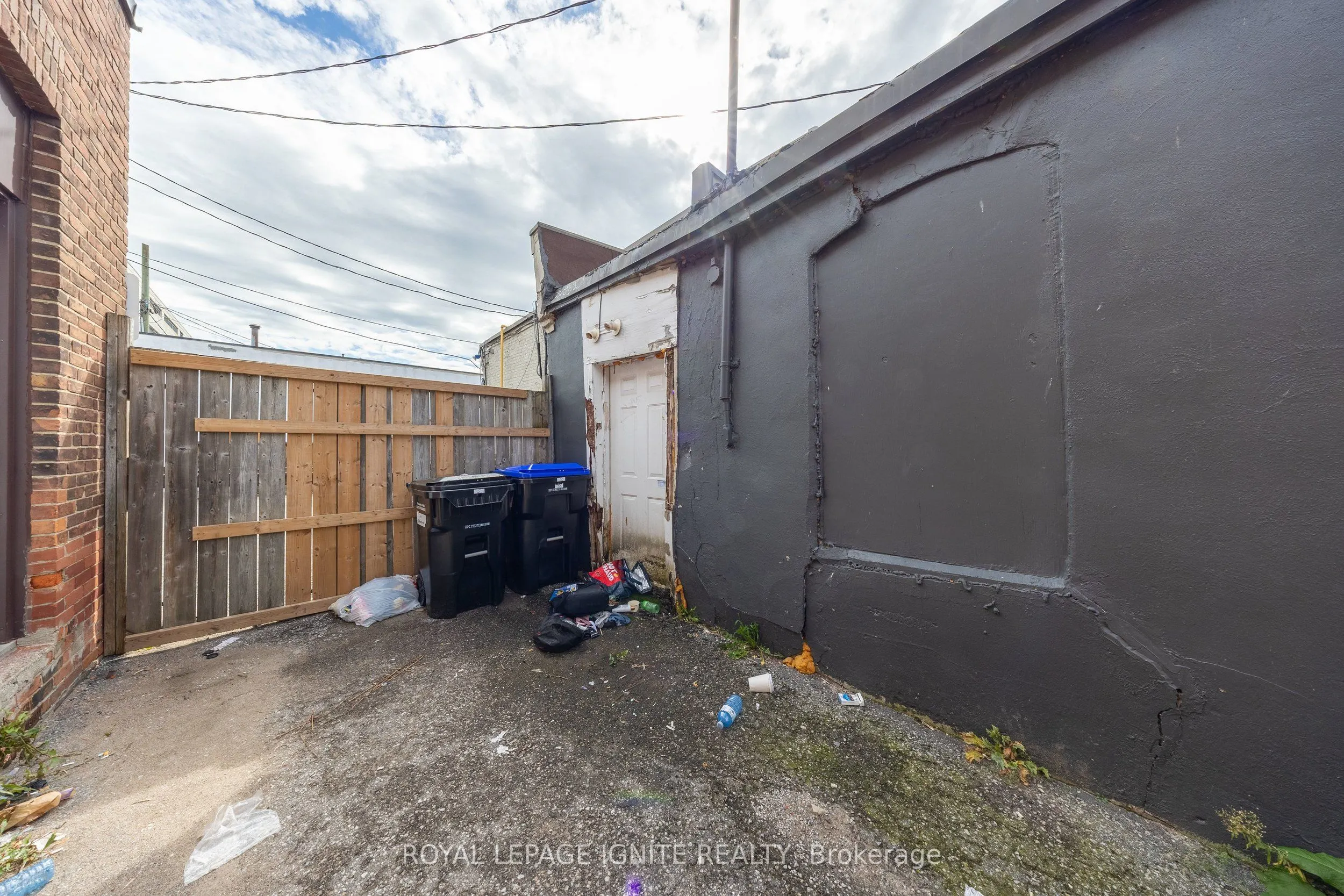 9 Clappterton Street