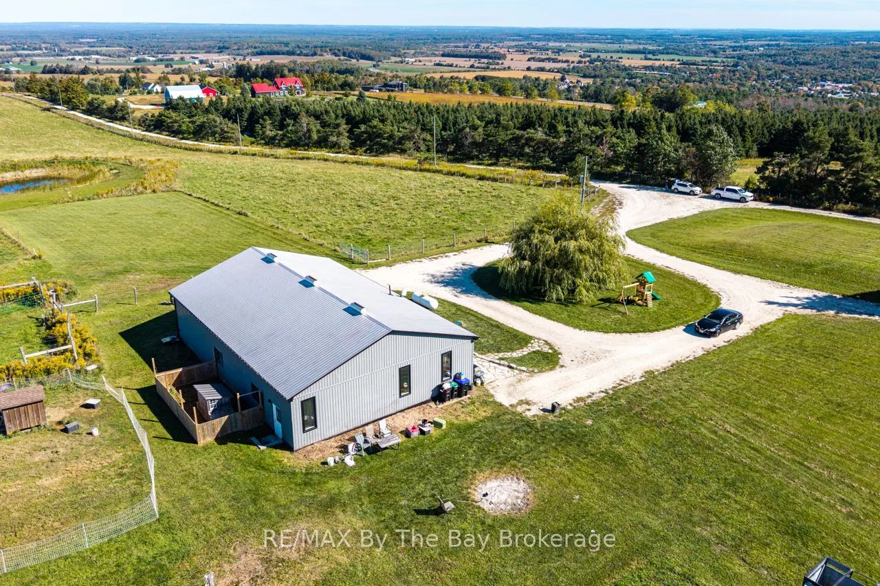 2574 Fairgrounds Road S