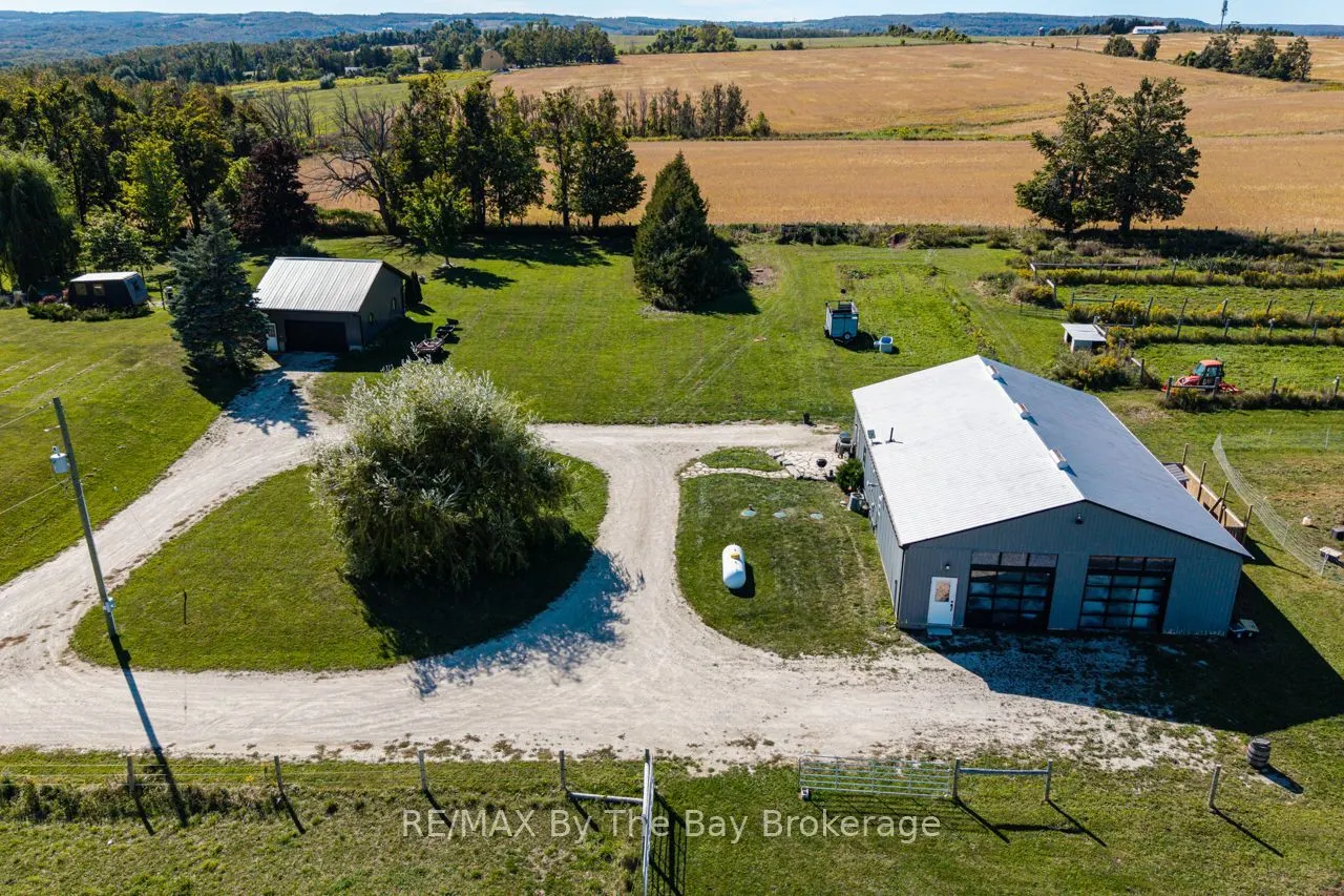 2574 Fairgrounds Road S