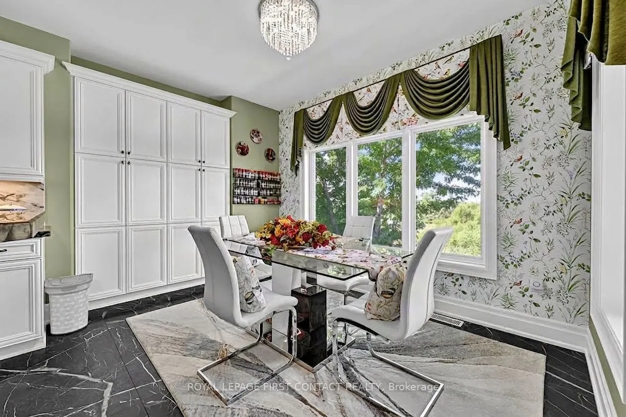 35 Wendat Trail
