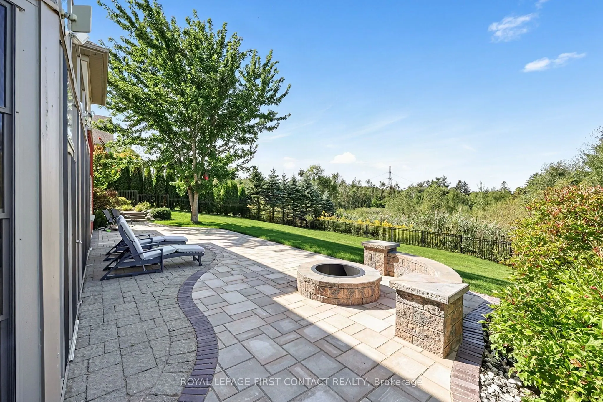 35 Wendat Trail