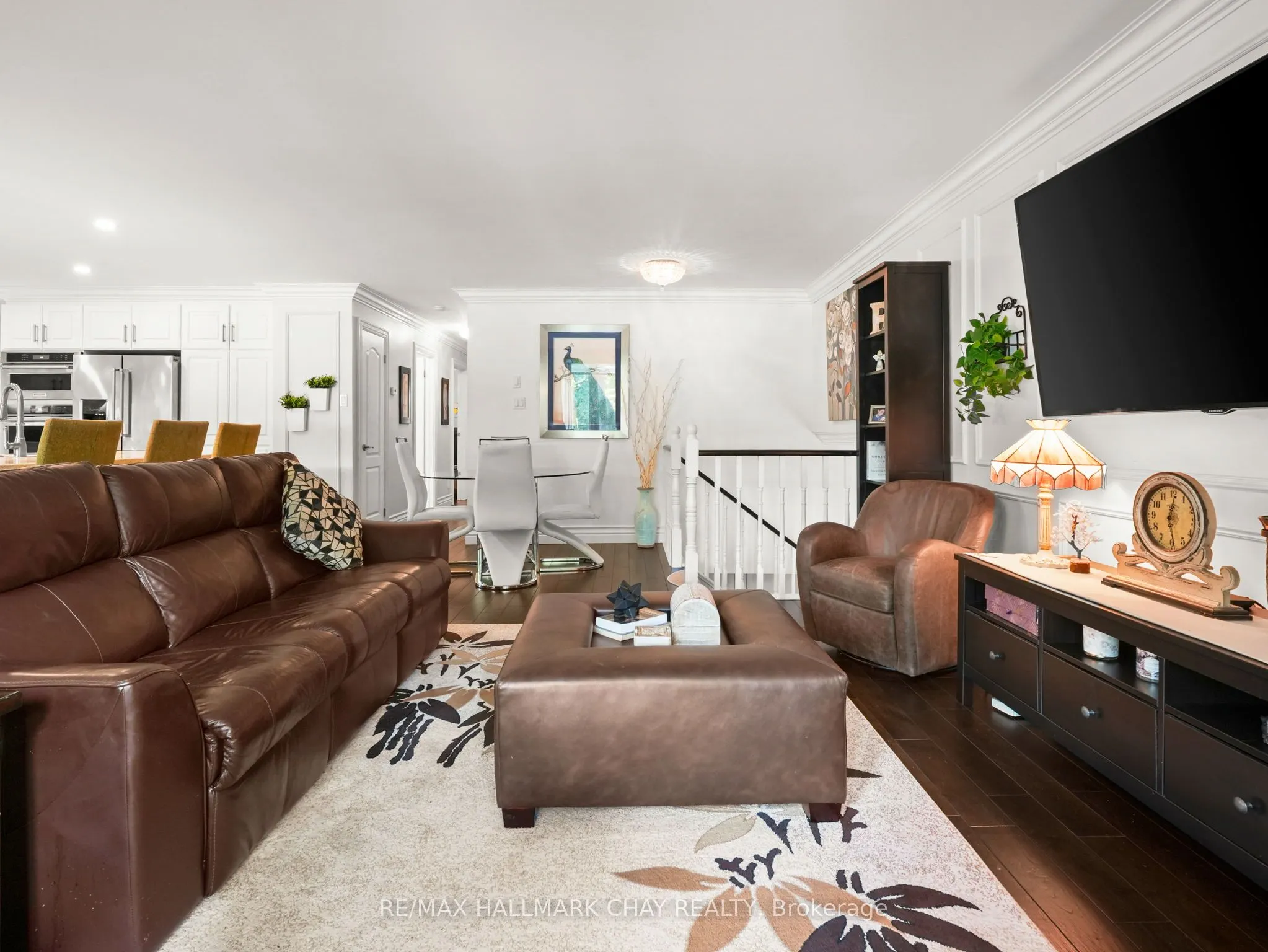 20 Downer Crescent