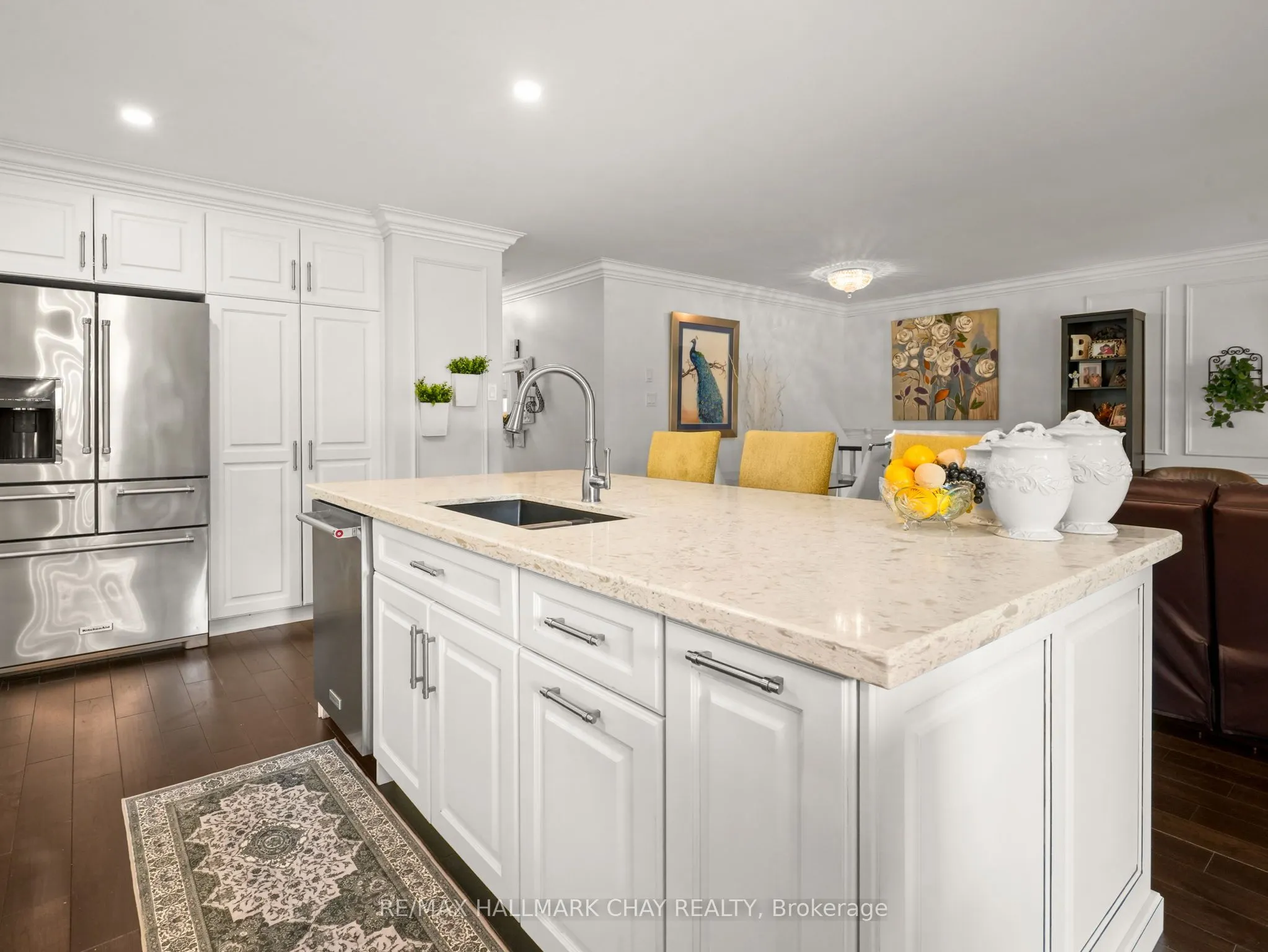 20 Downer Crescent