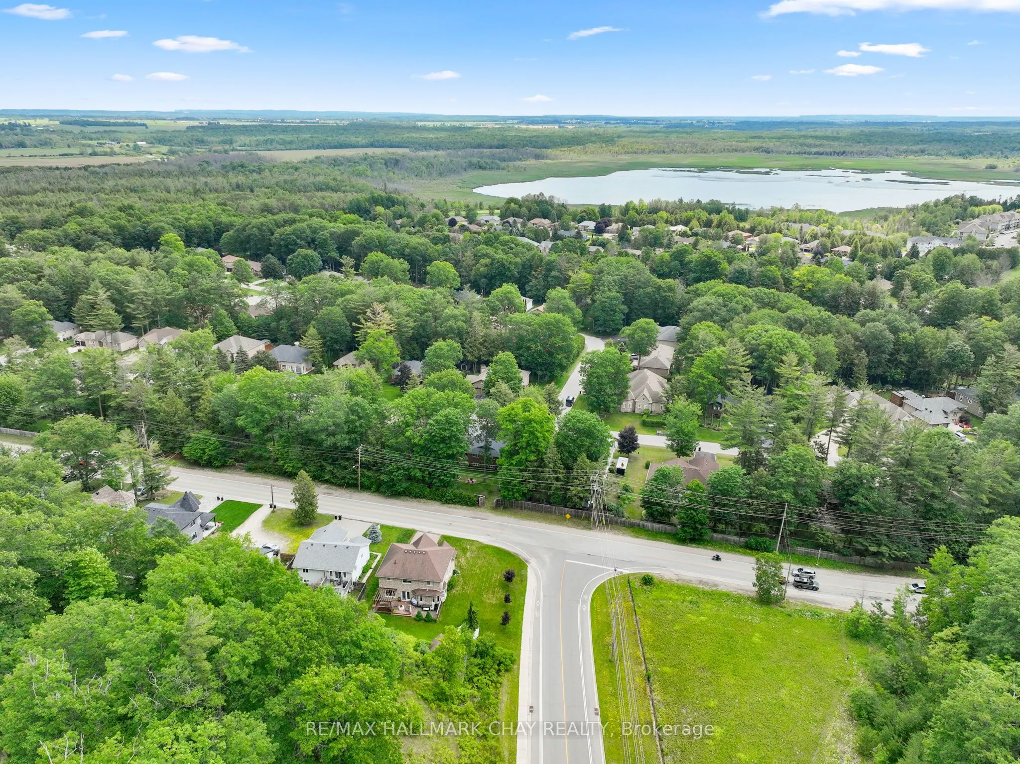 20 Downer Crescent