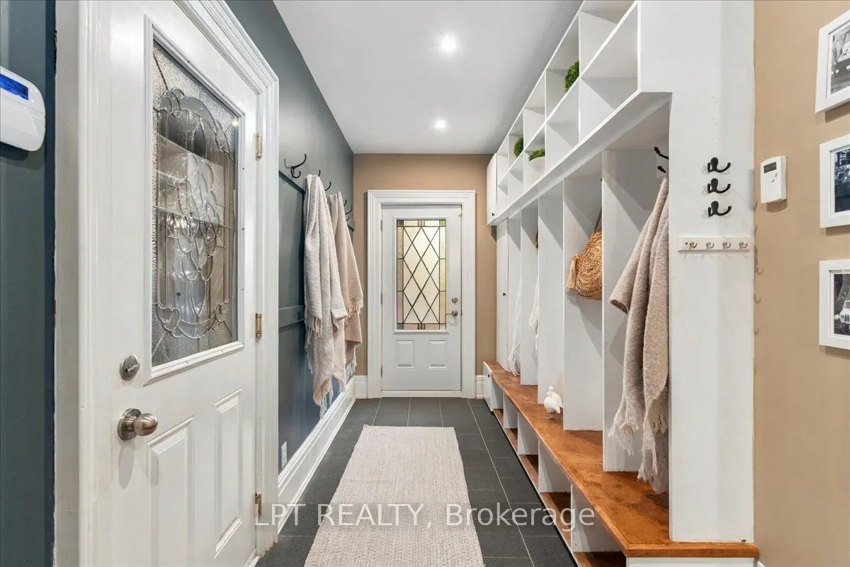 529 Saint Marie Street