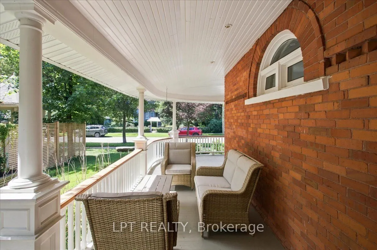 529 Saint Marie Street
