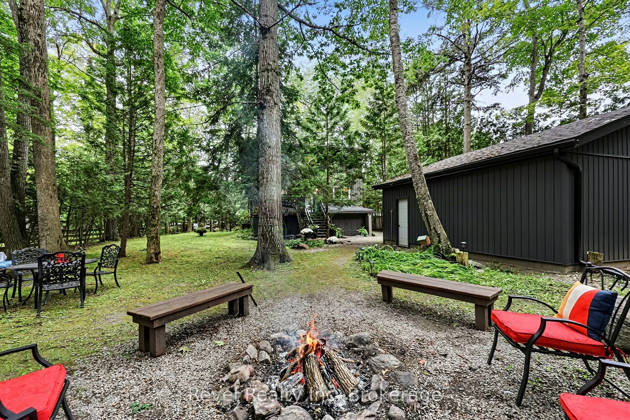 33 Greenwood Drive