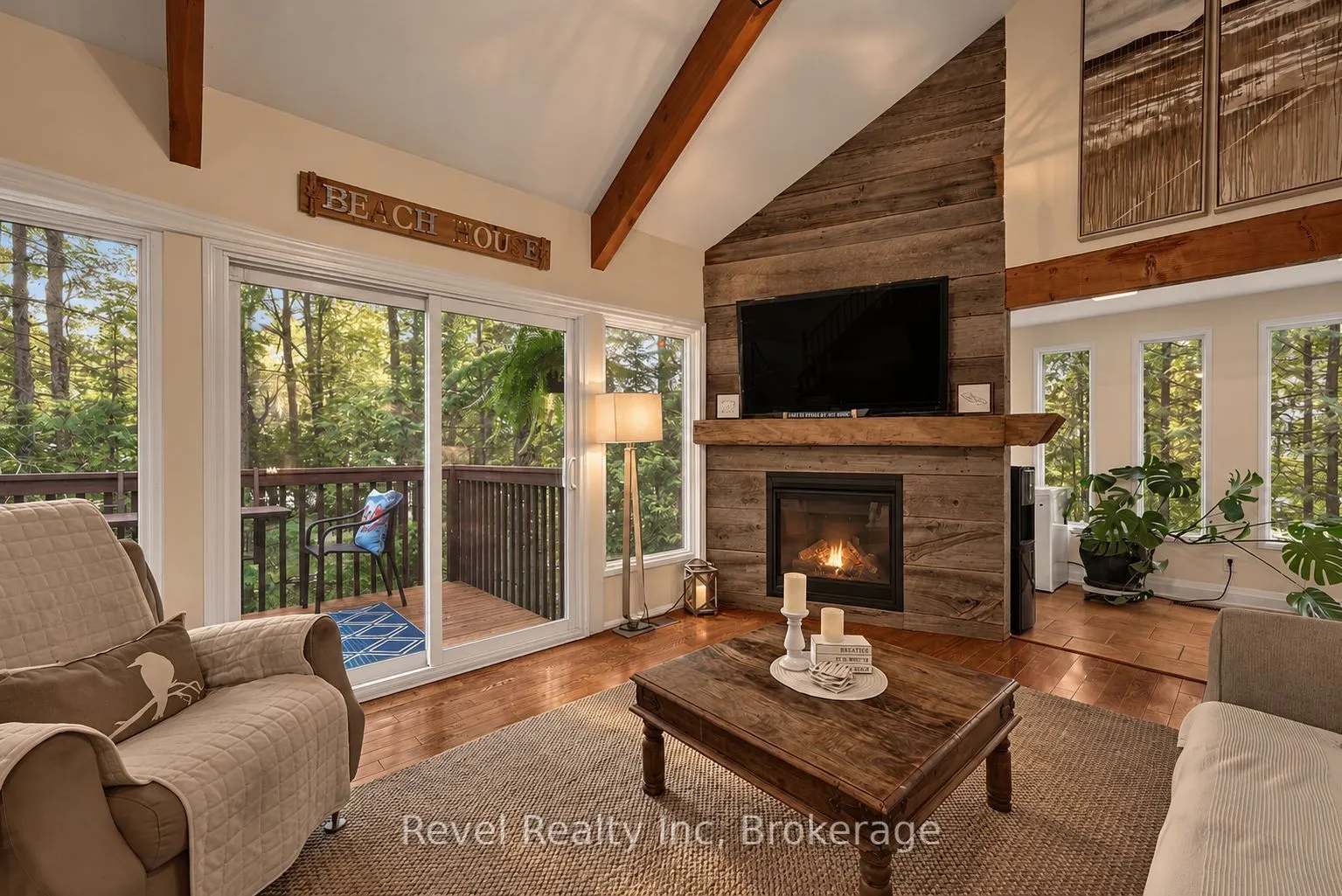 33 Greenwood Drive