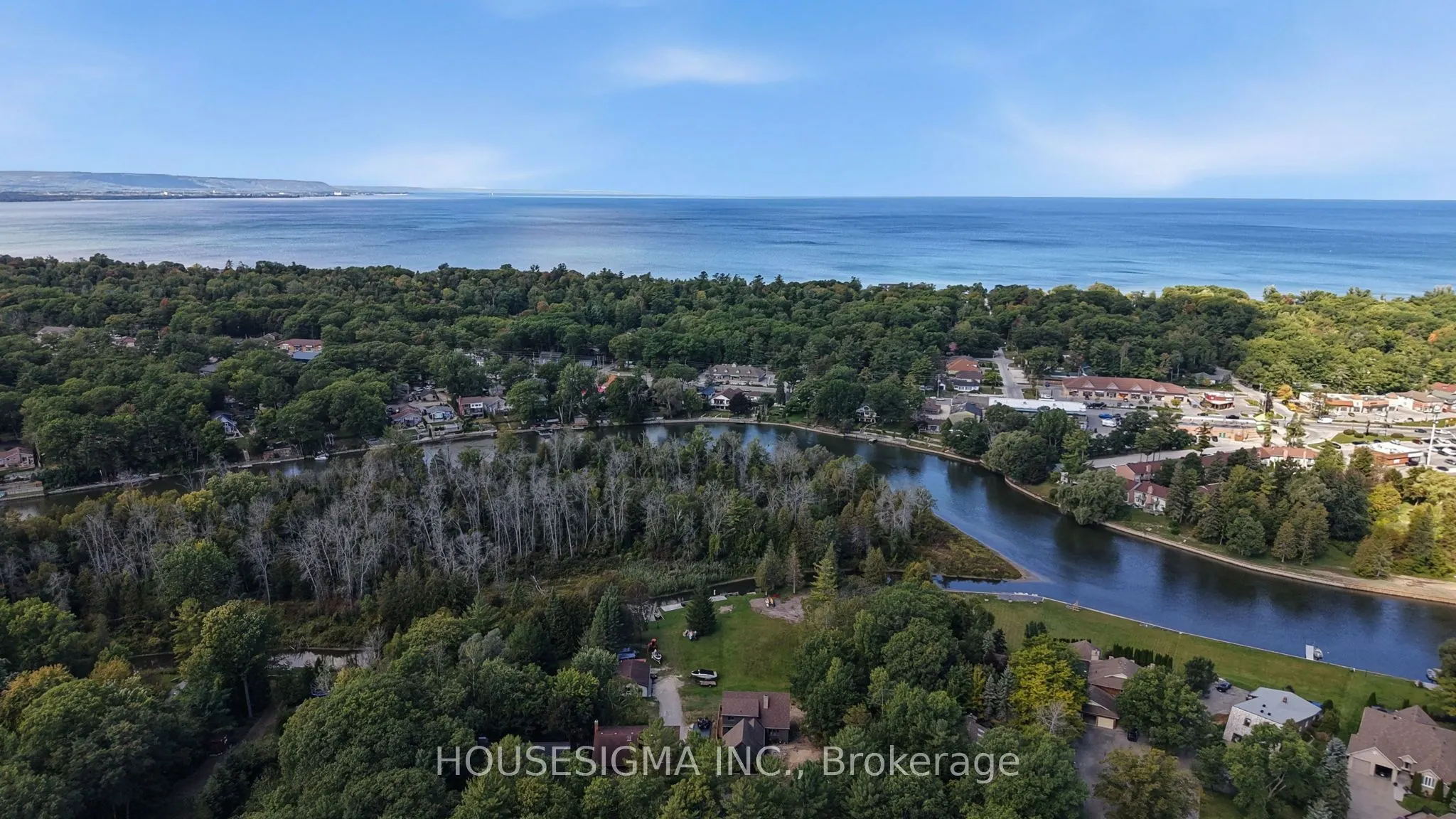 66 Islandview Crescent