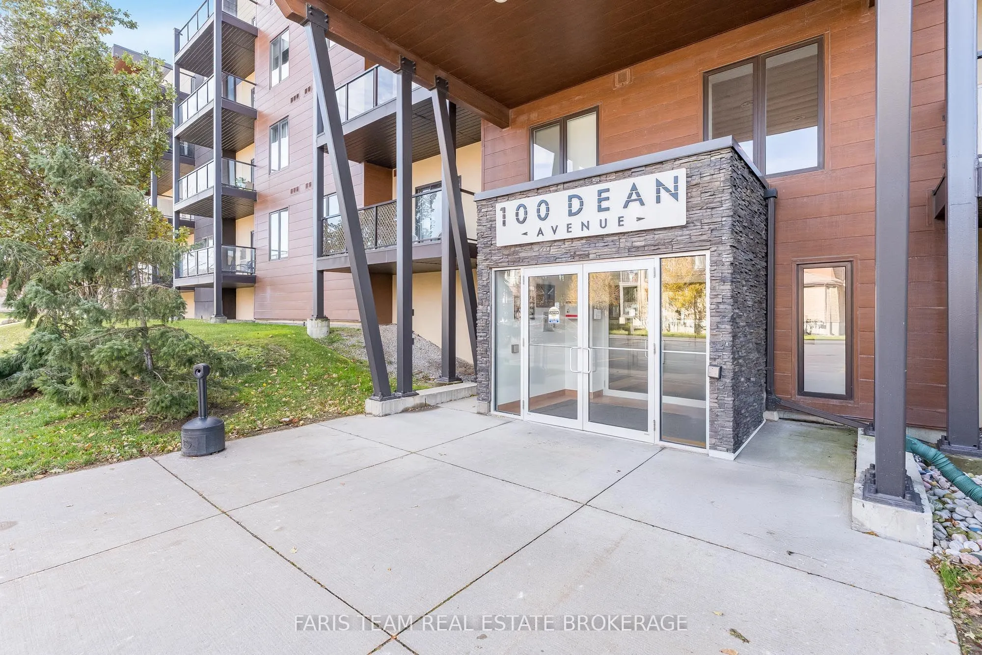 100 Dean Avenue #207