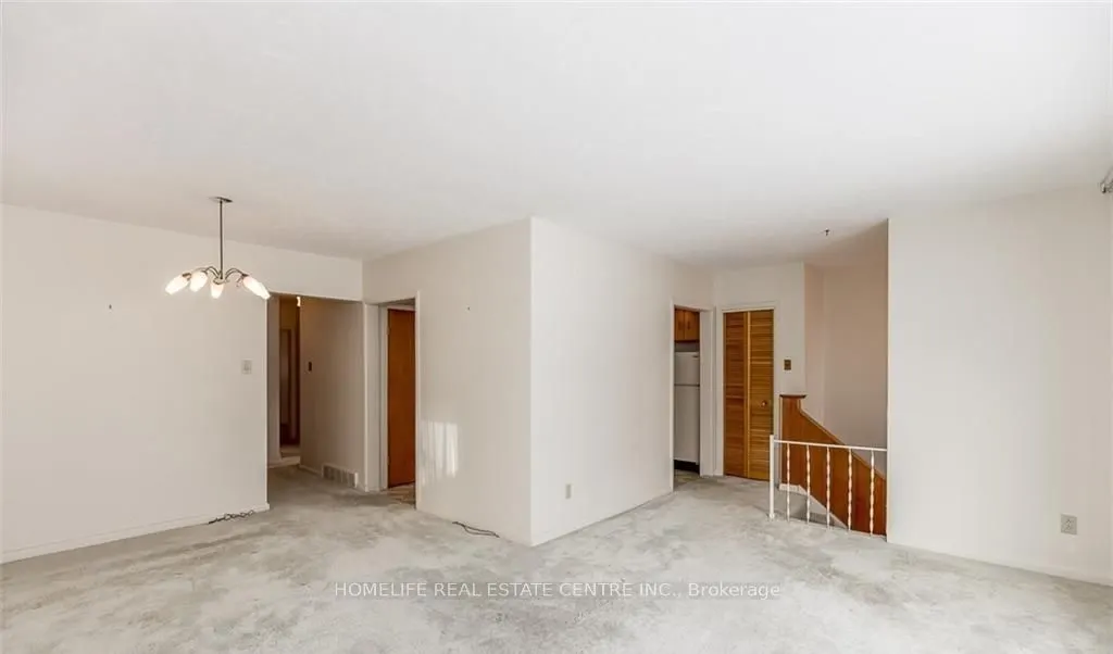 28 Pratt Road #(upstairs)