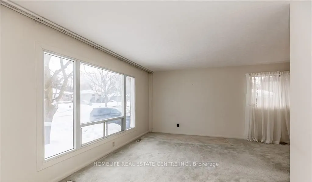 28 Pratt Road #(upstairs)