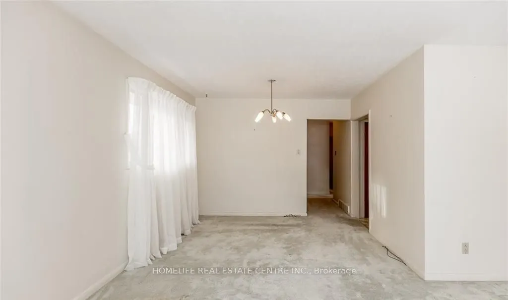 28 Pratt Road #(upstairs)