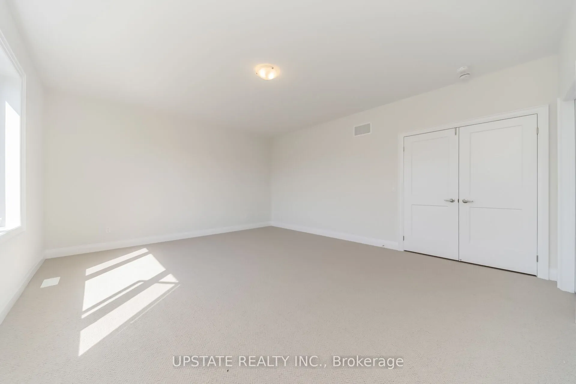 21 Pearsall Place