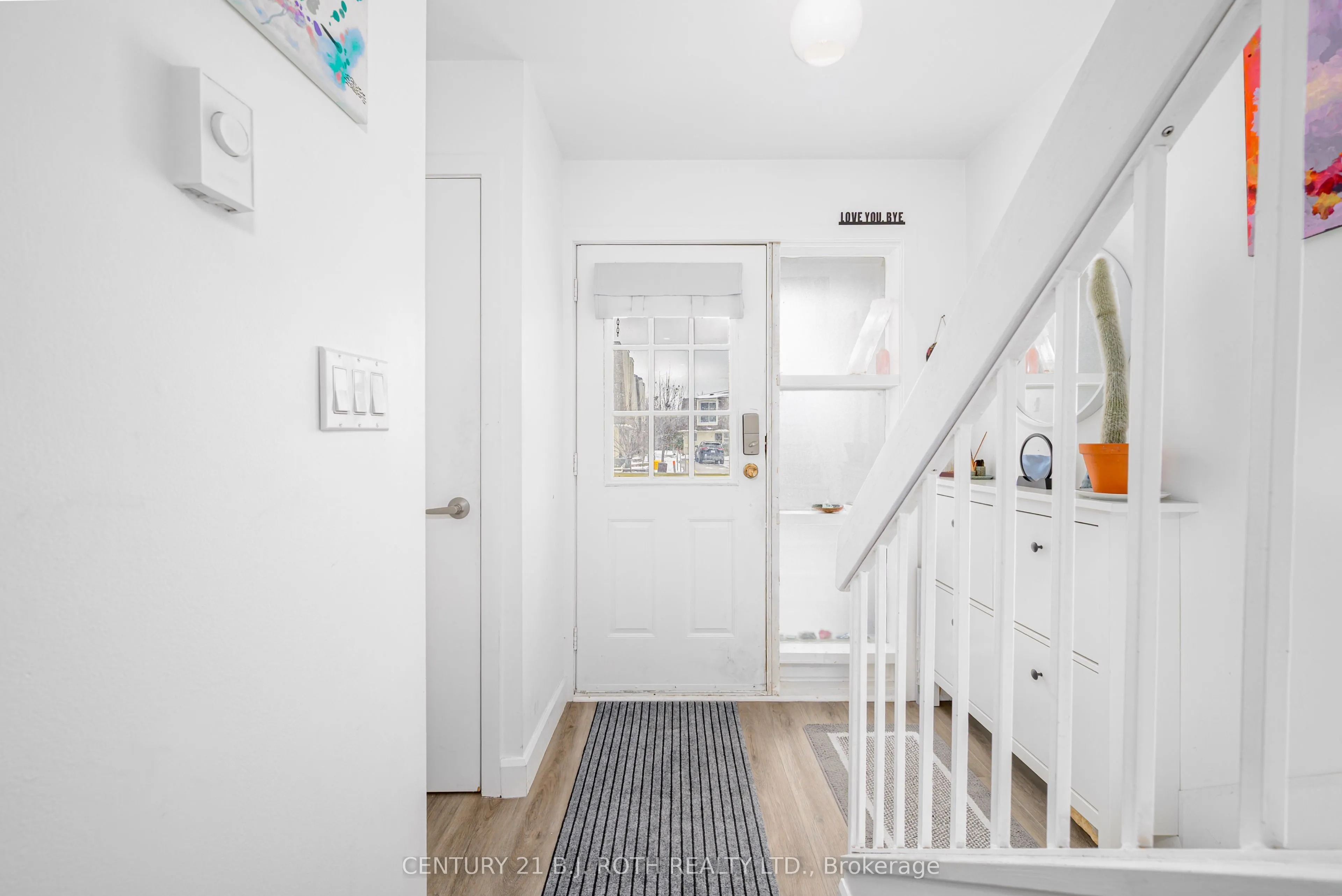 4 Paradise Boulevard #19