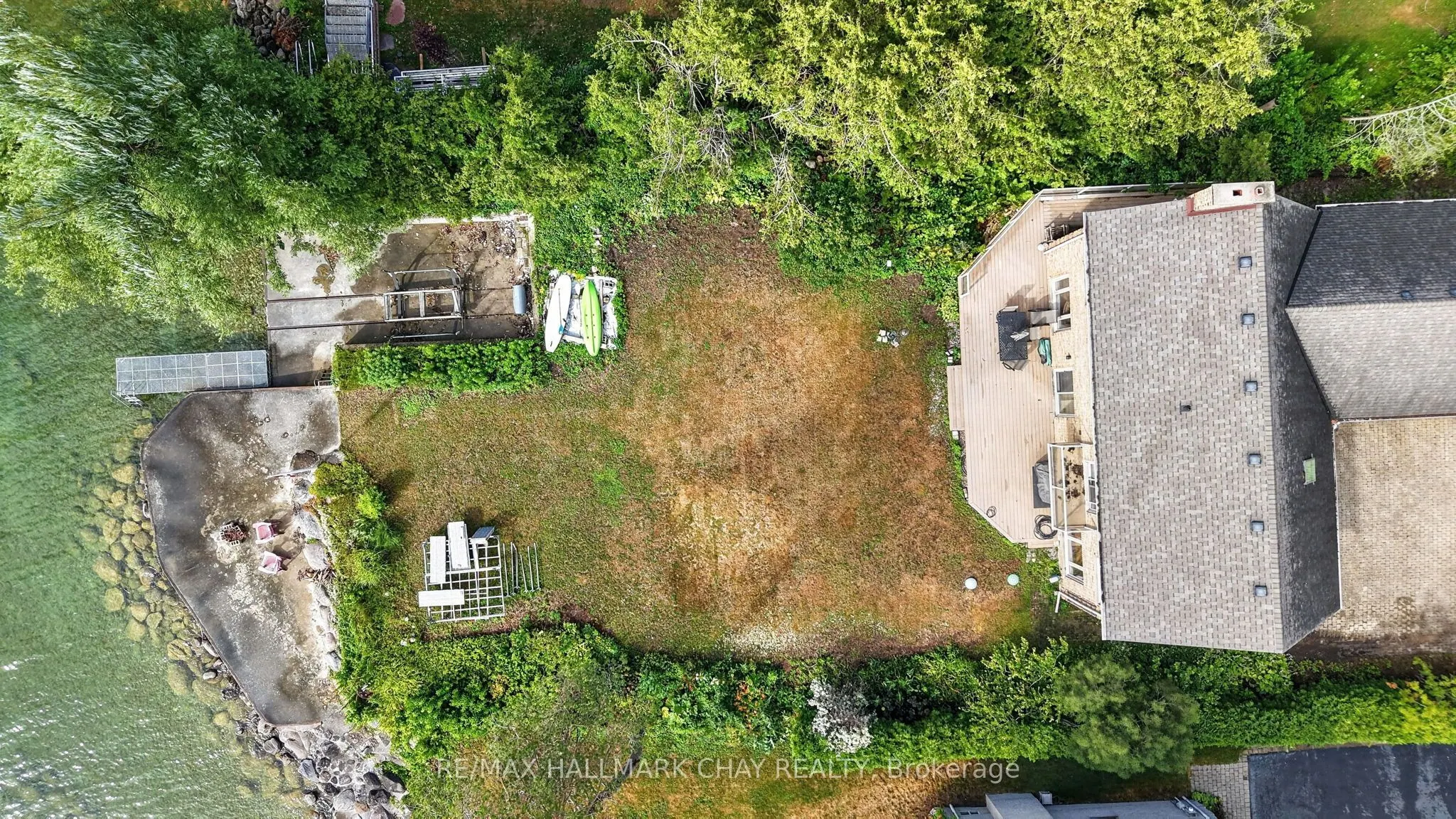 159 Lakeshore Road W