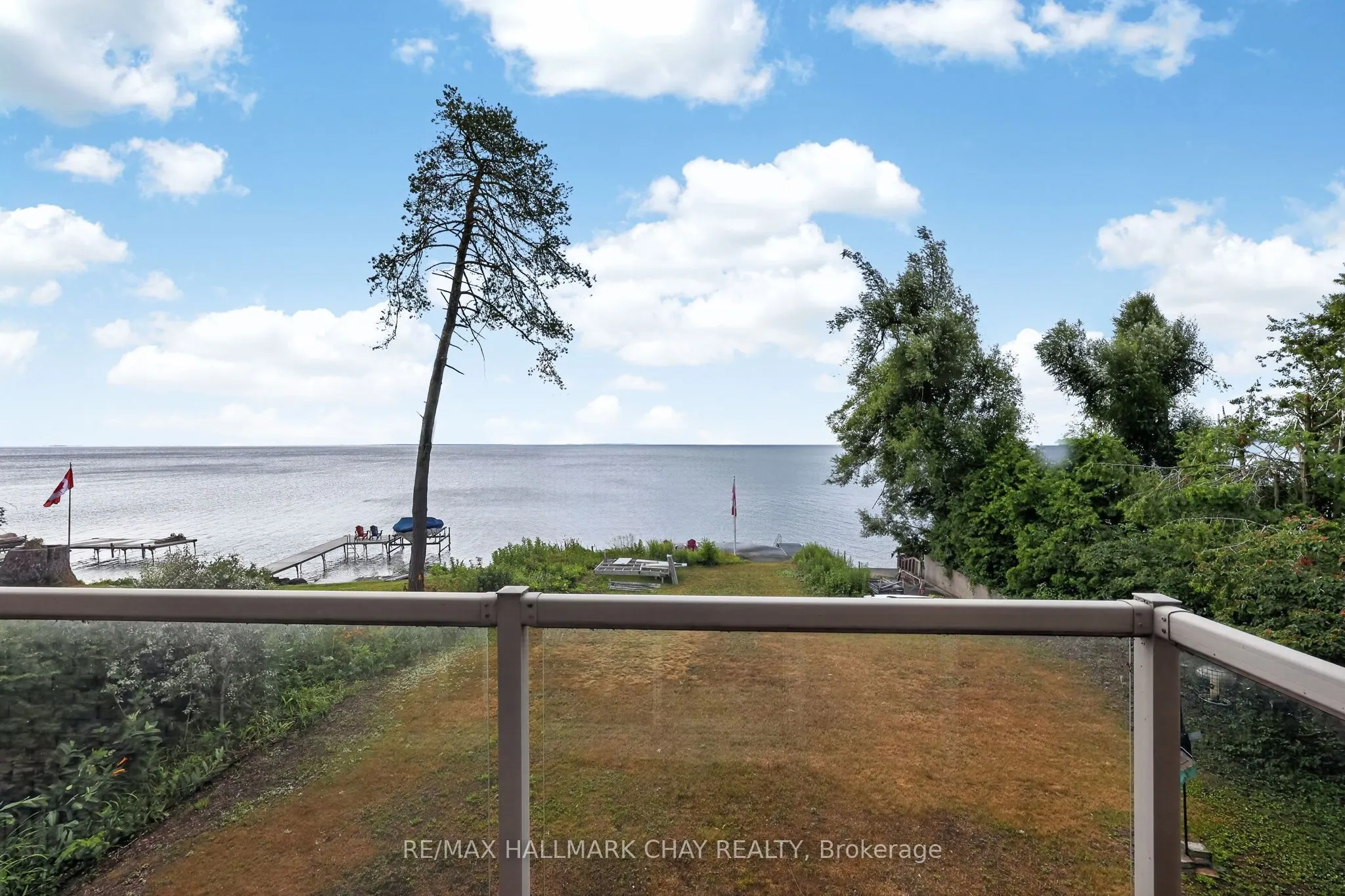 159 Lakeshore Road W