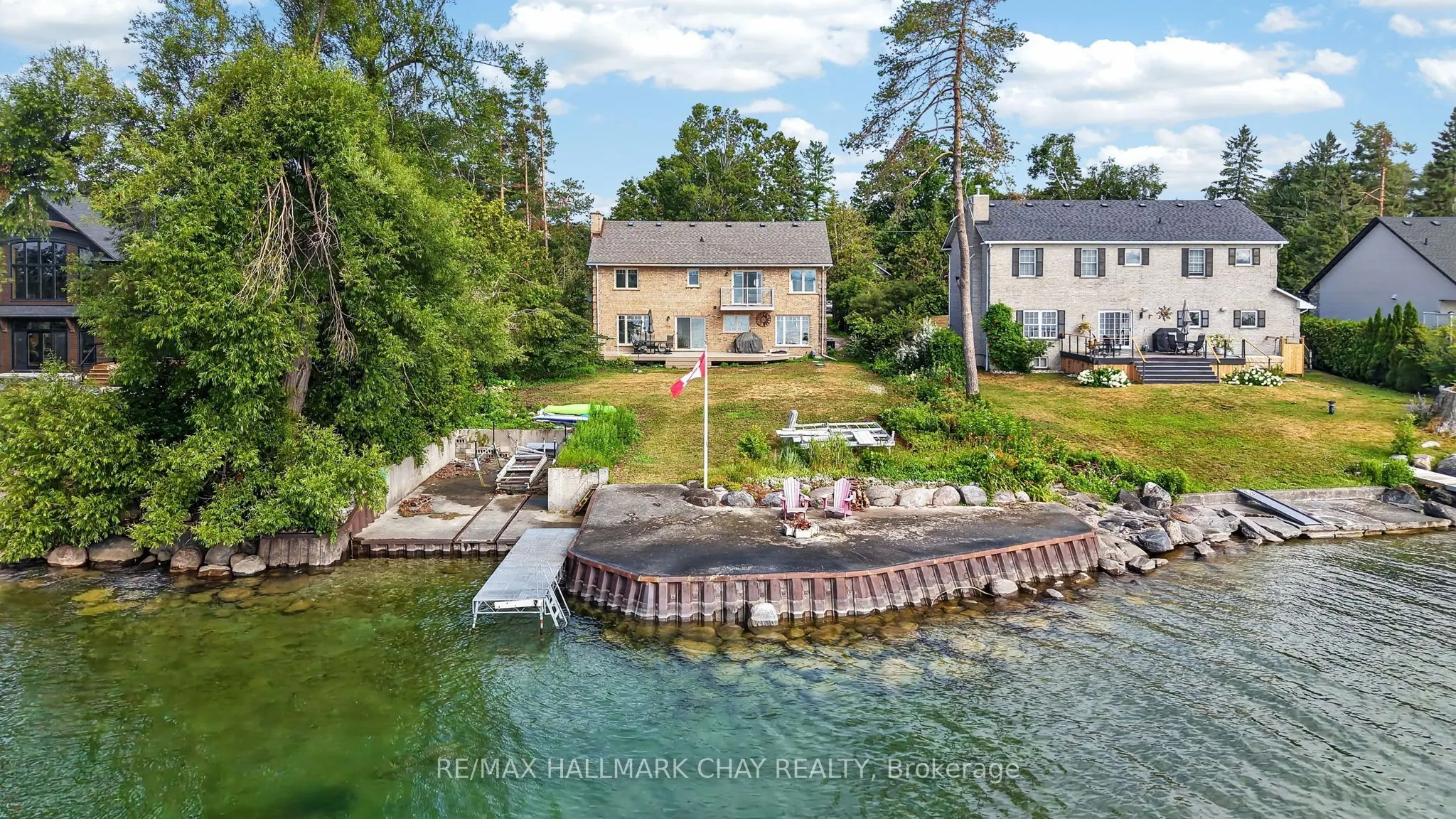 159 Lakeshore Road W