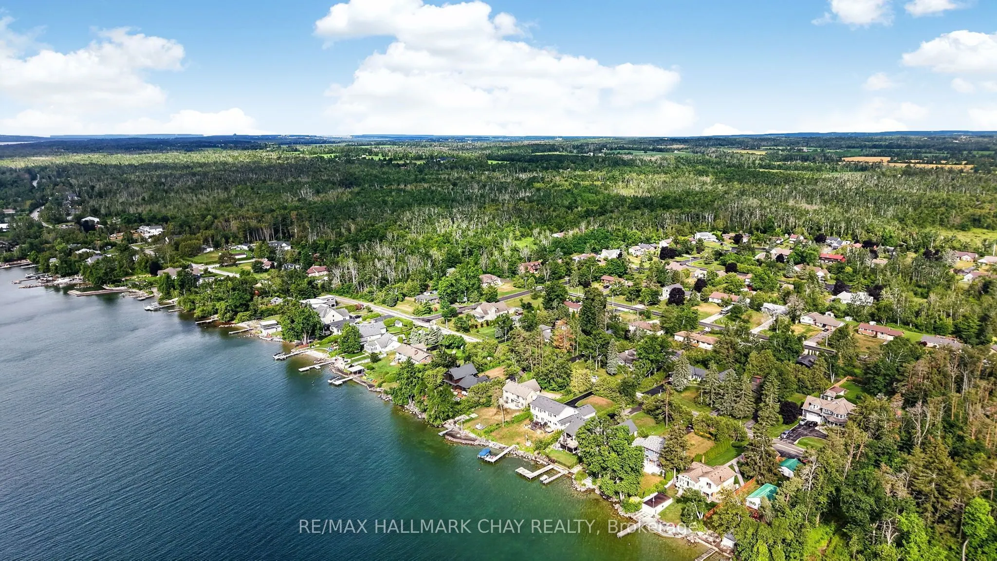 159 Lakeshore Road W