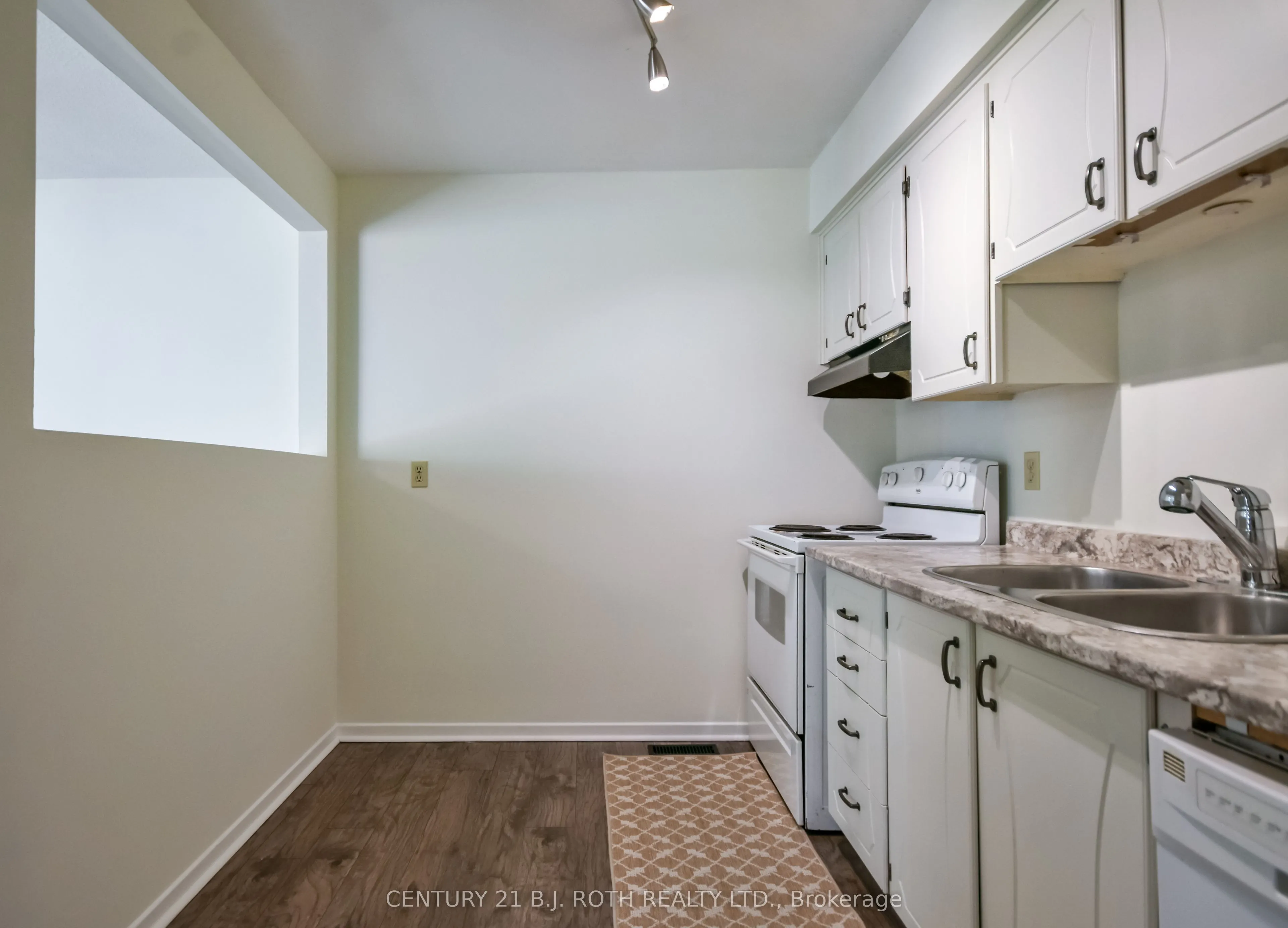 67 Fittons Road E #18