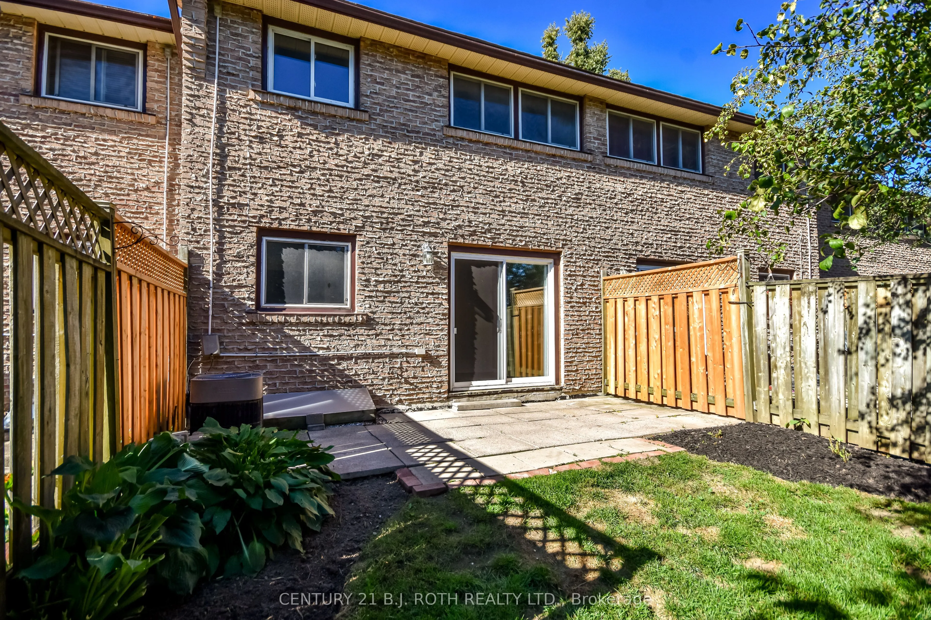 67 Fittons Road E #18