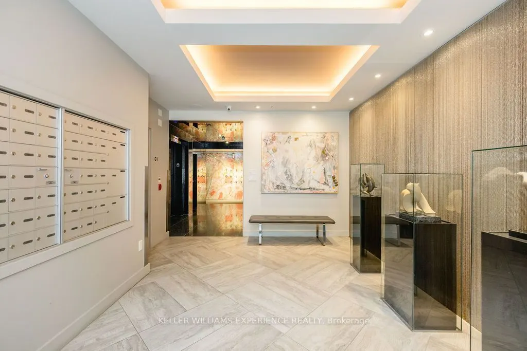 300 Essa Road E #201