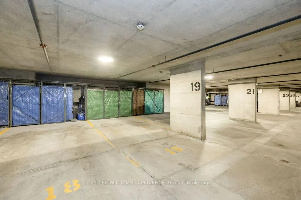 300 Essa Road E #201