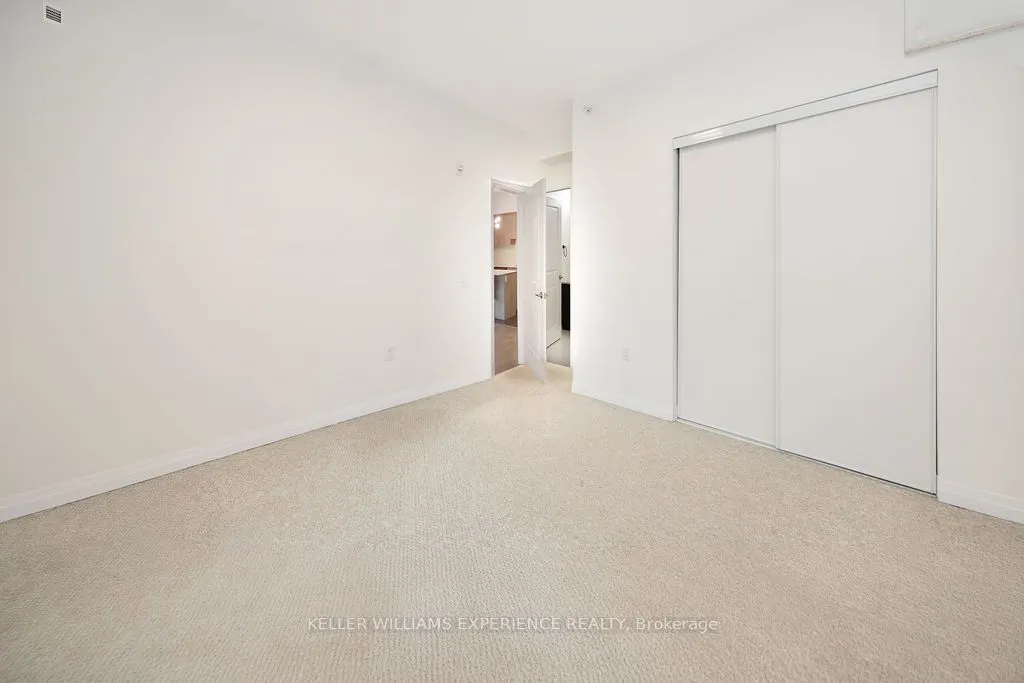 300 Essa Road E #201