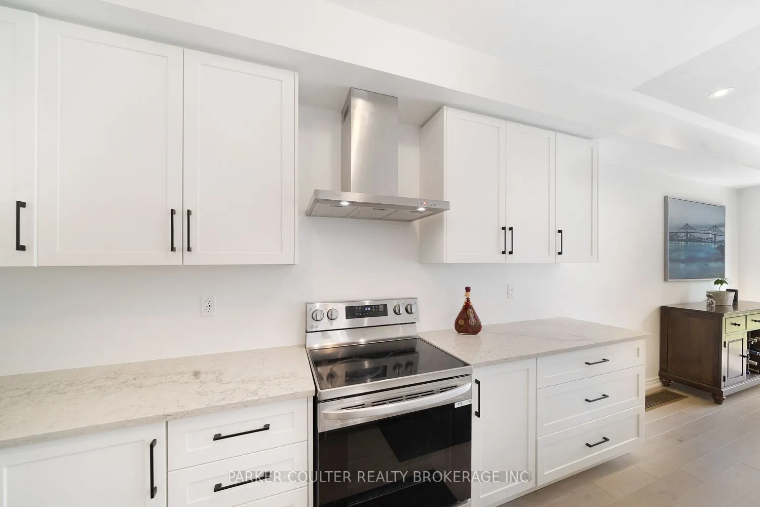 48 West Oak Trail