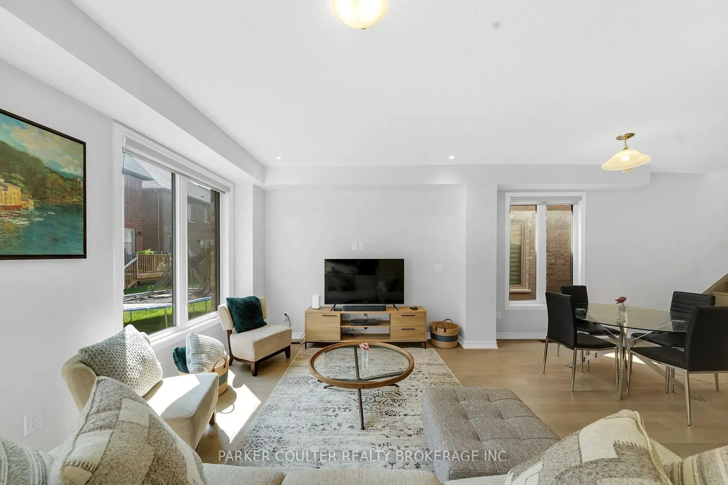 48 West Oak Trail