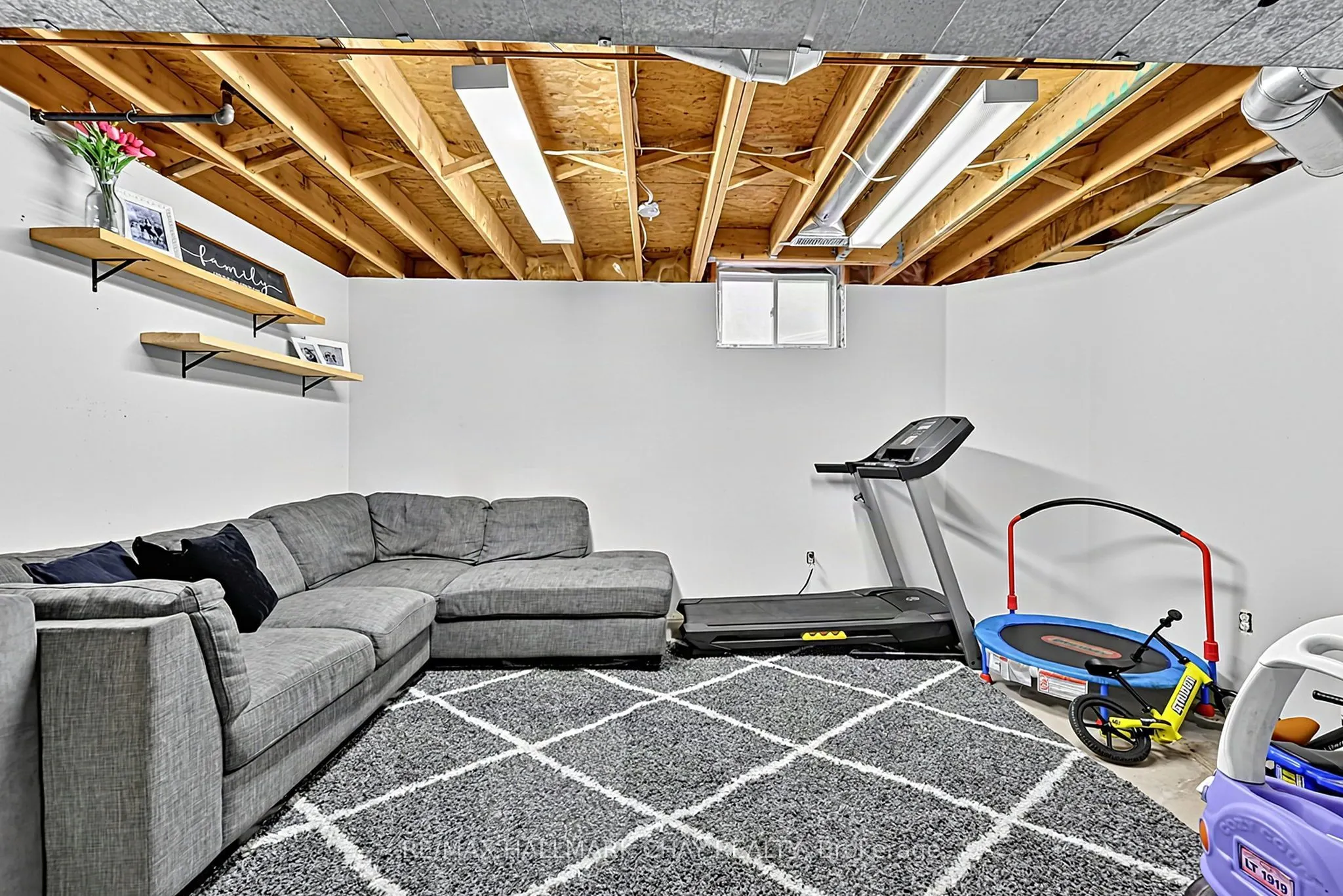 121 Taylor Drive