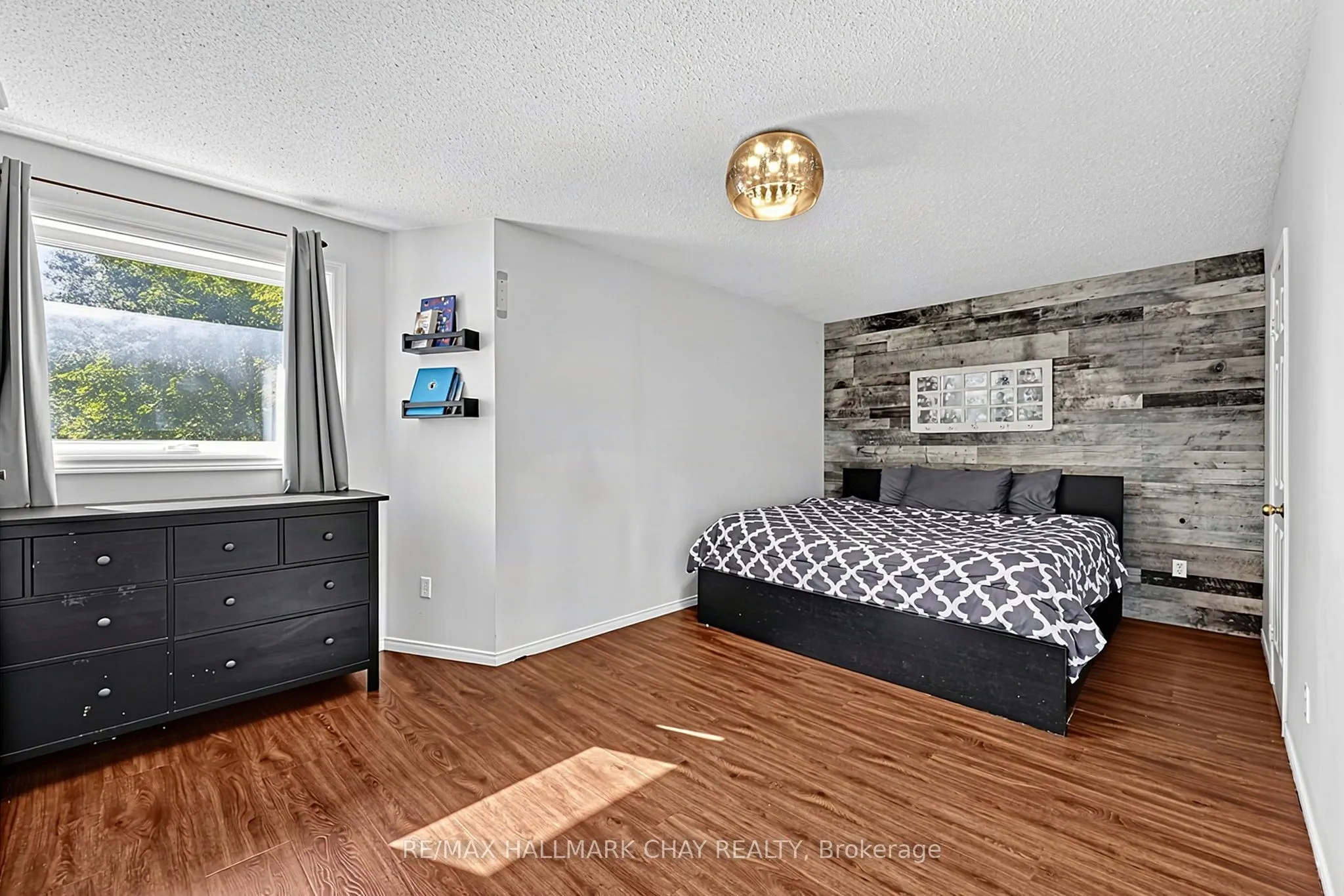 121 Taylor Drive