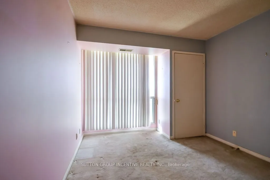 65 Ellen Street #1005