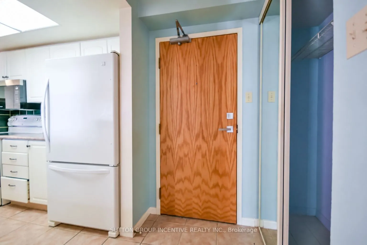 65 Ellen Street #1005