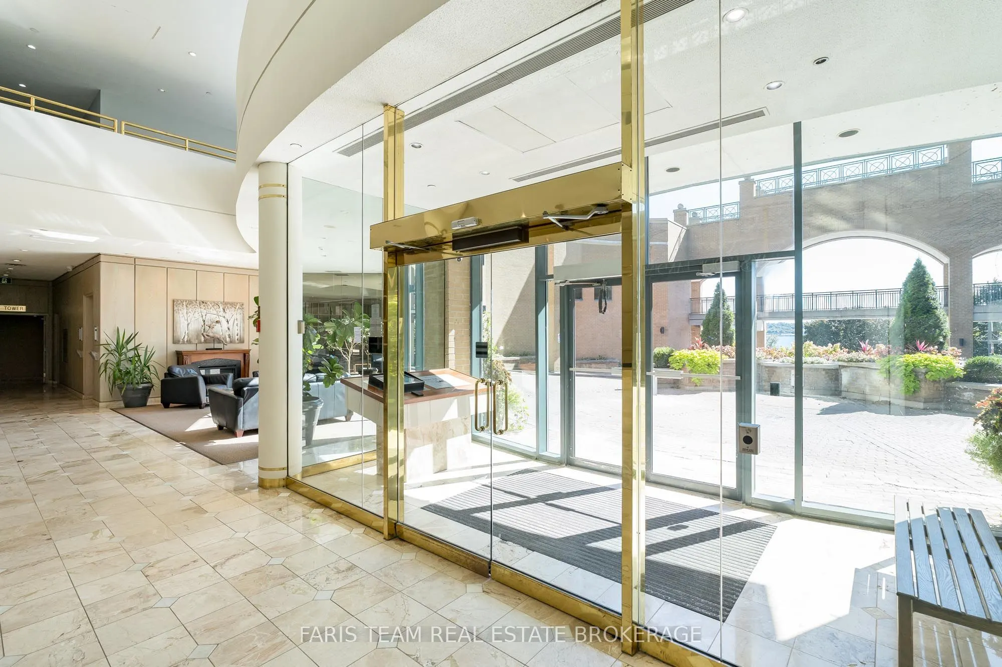 140 Dunlop Street E #508