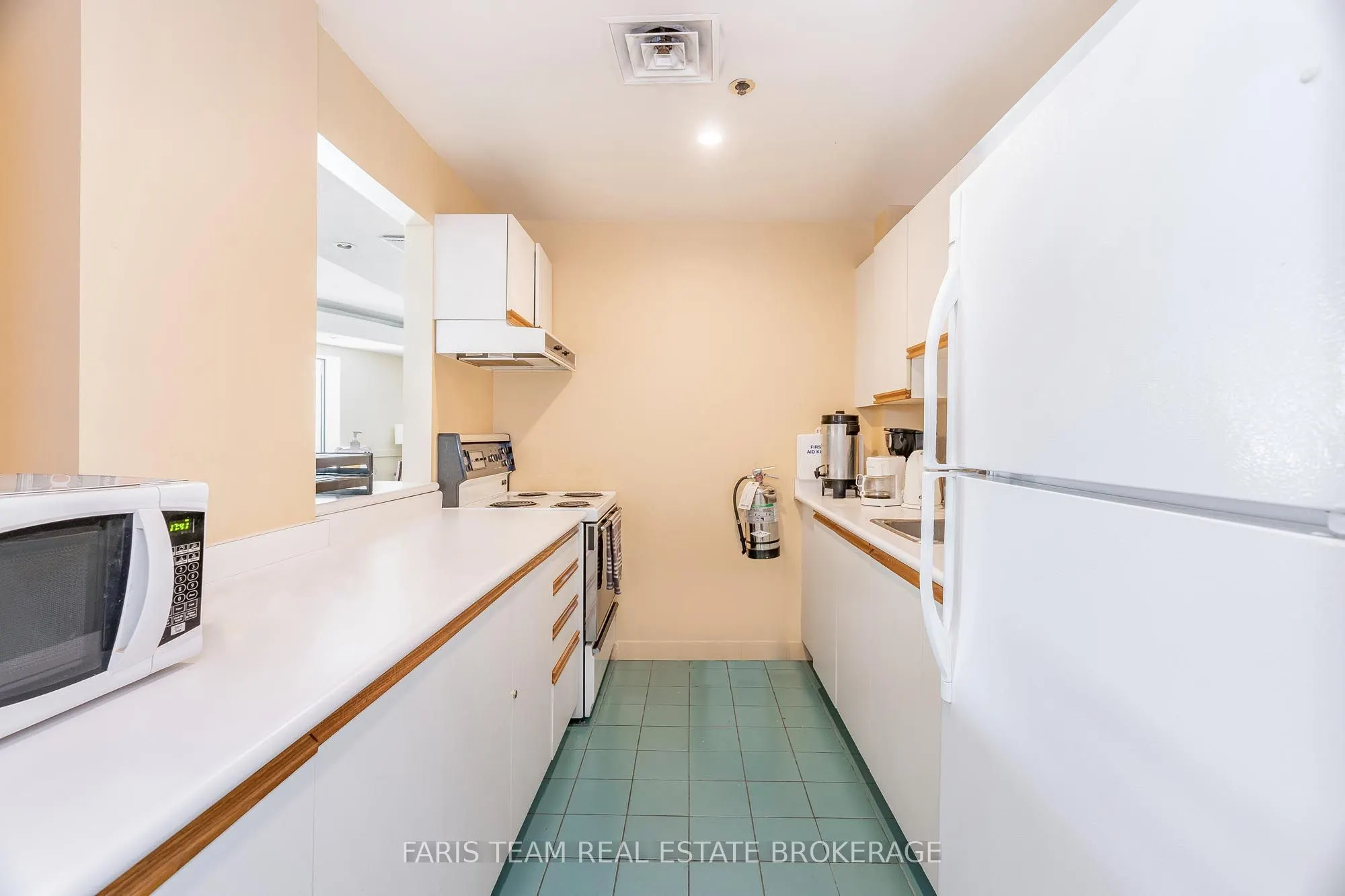140 Dunlop Street E #508