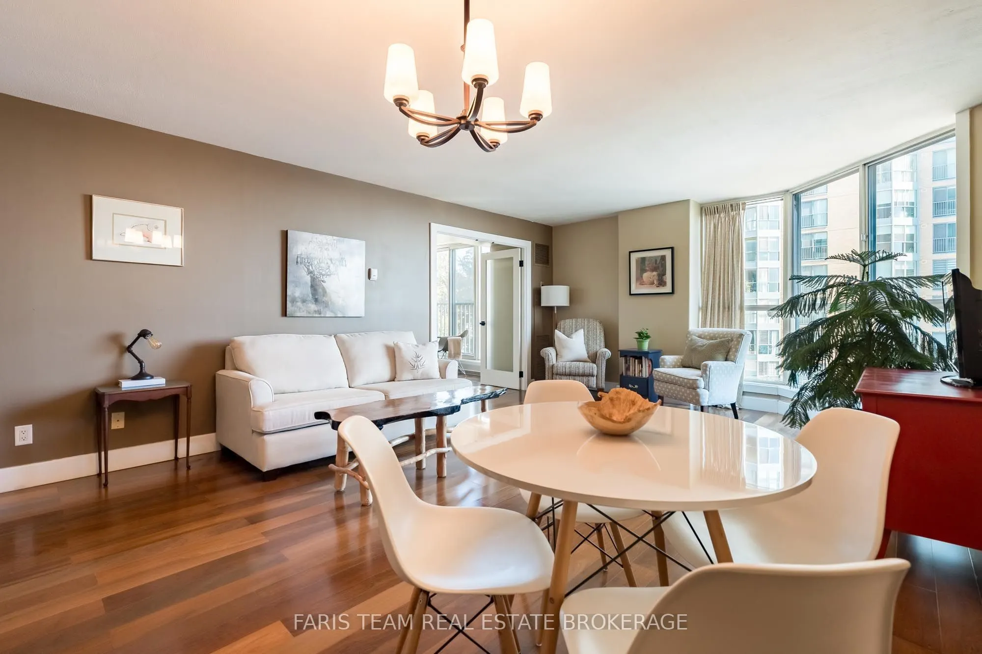 140 Dunlop Street E #508