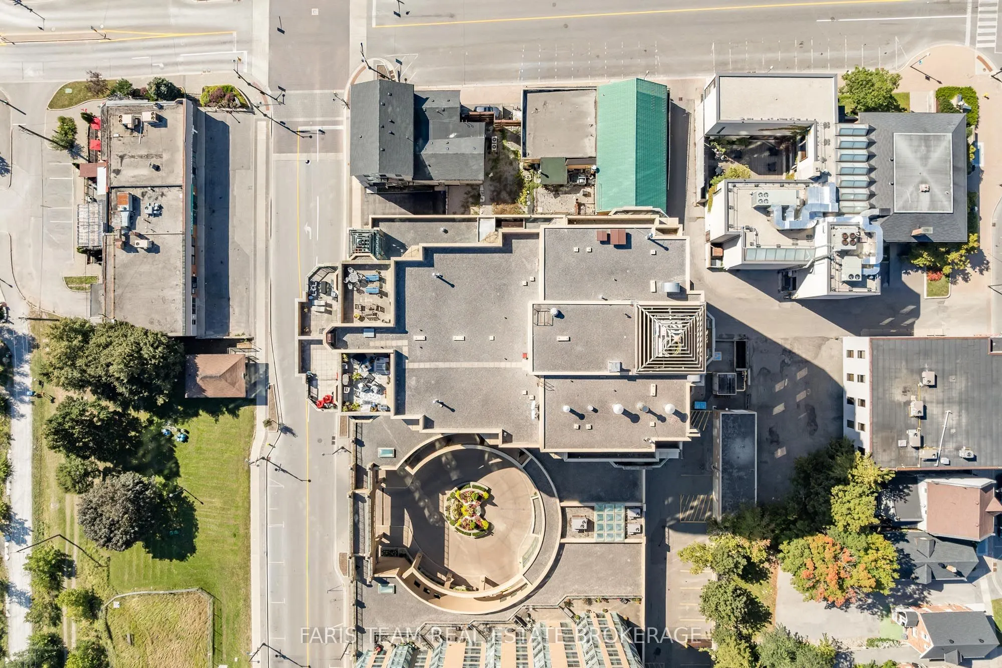 140 Dunlop Street E #508