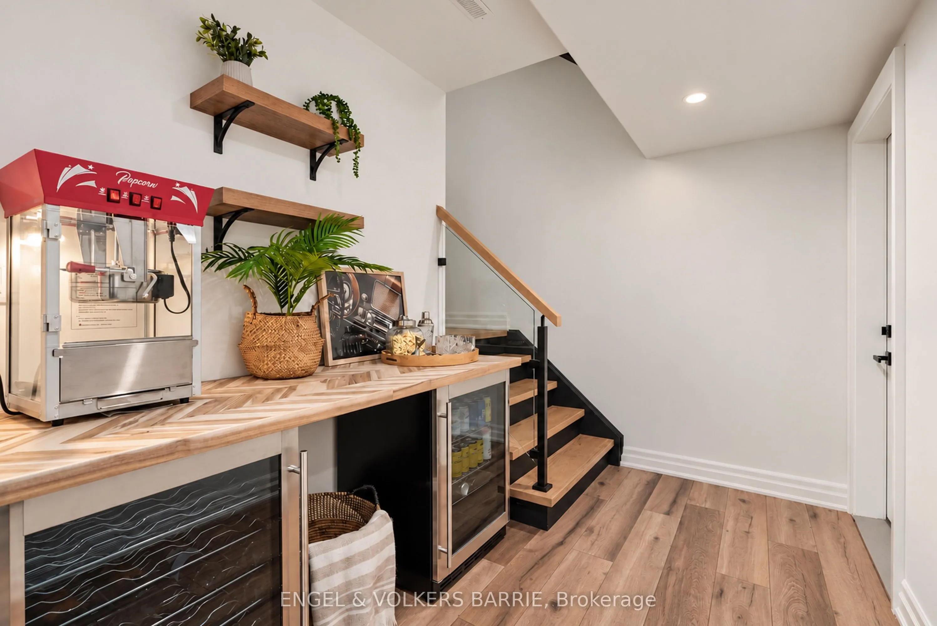 4 Walter James Parkway