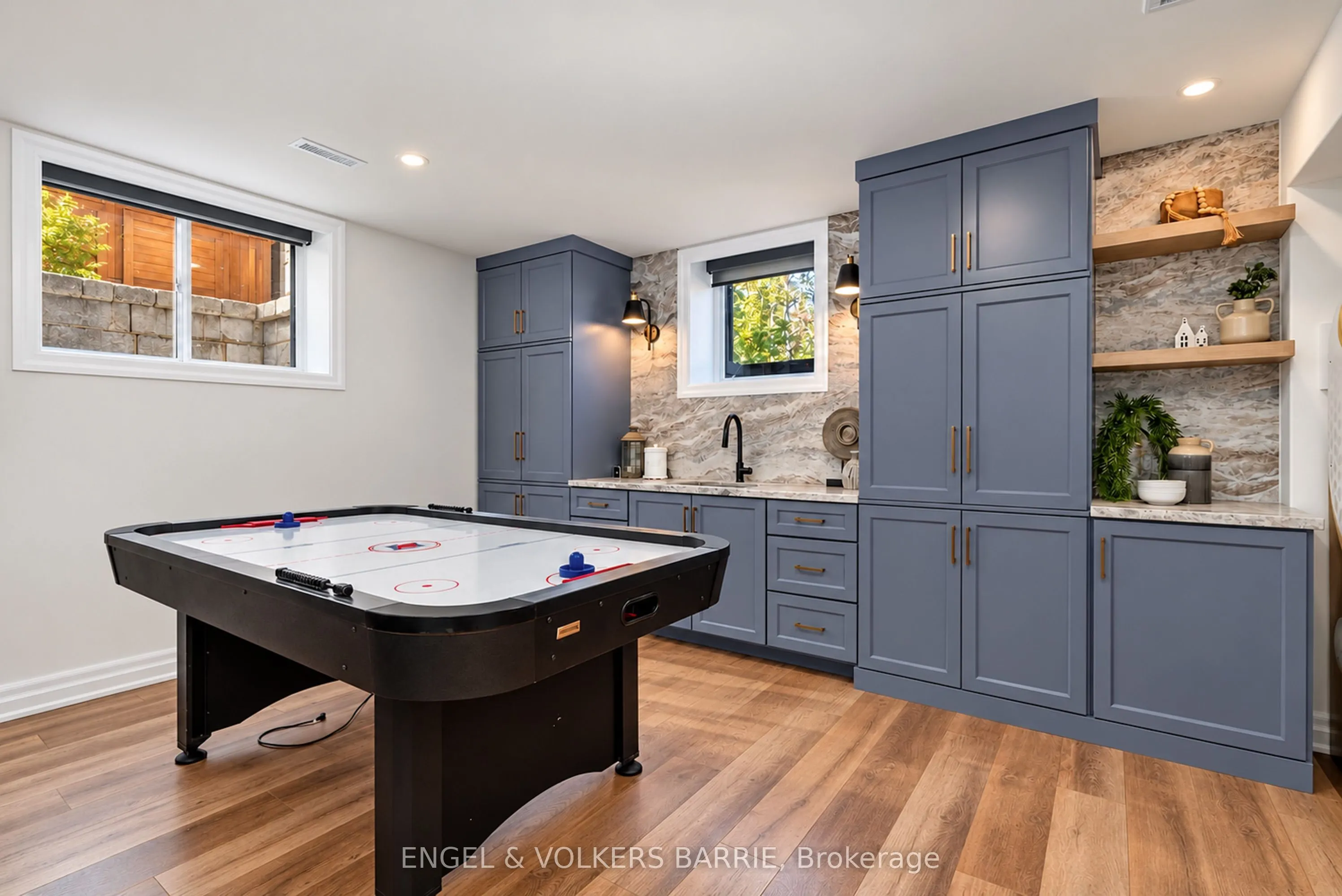 4 Walter James Parkway