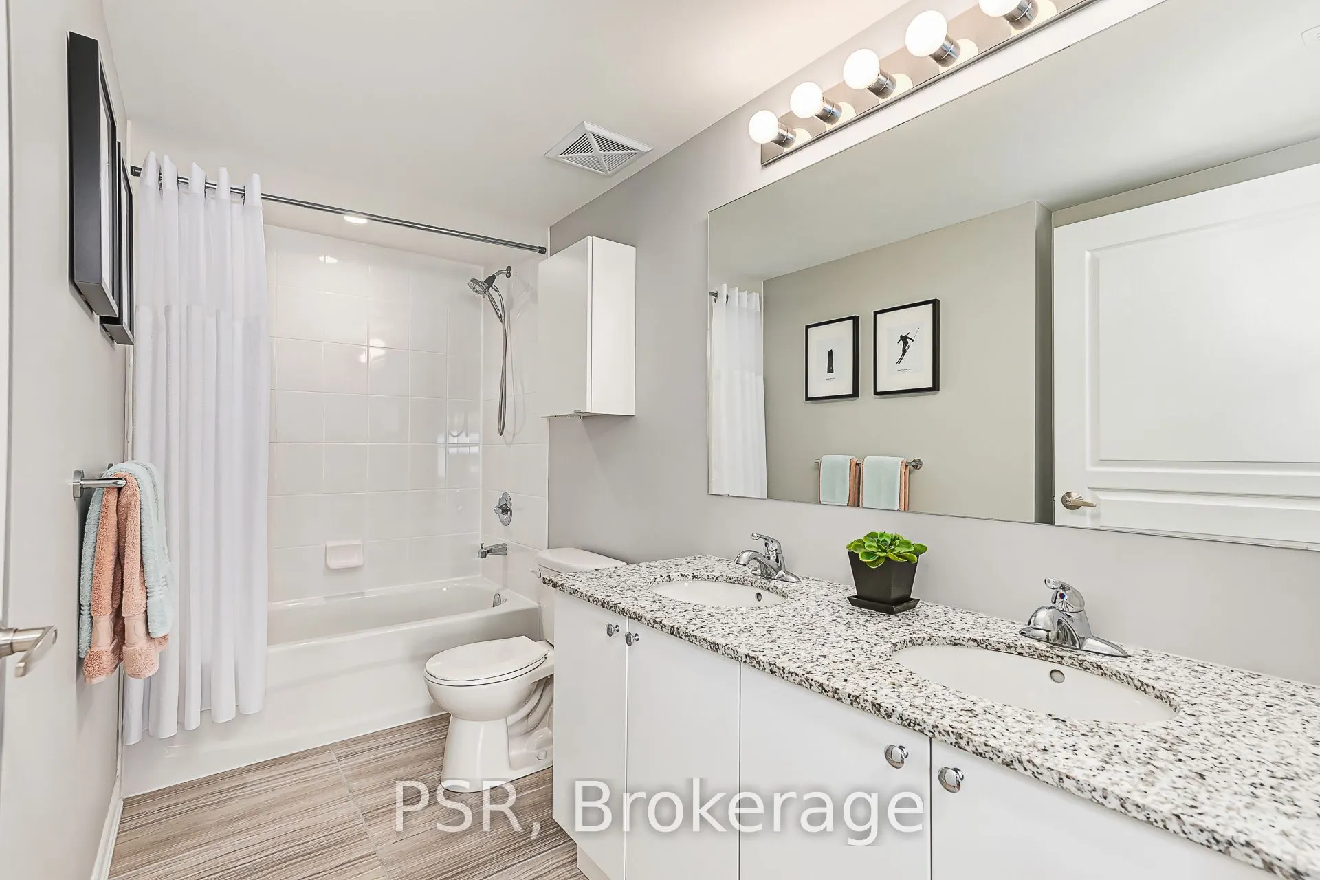 4 Anchorage Crescent #308