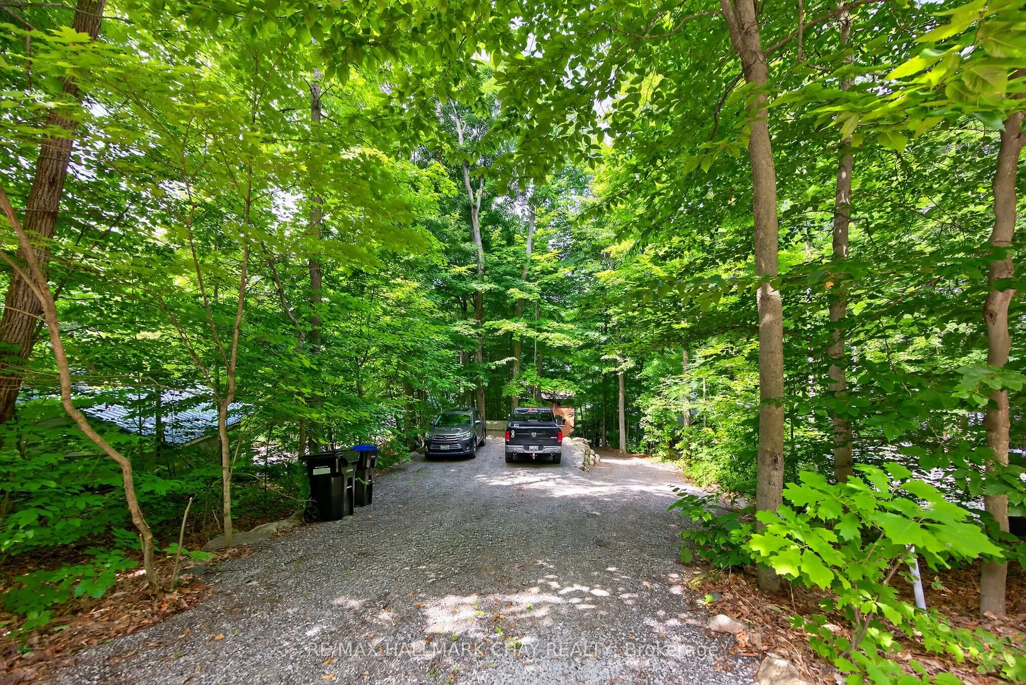 176 Farlain Lake Road E