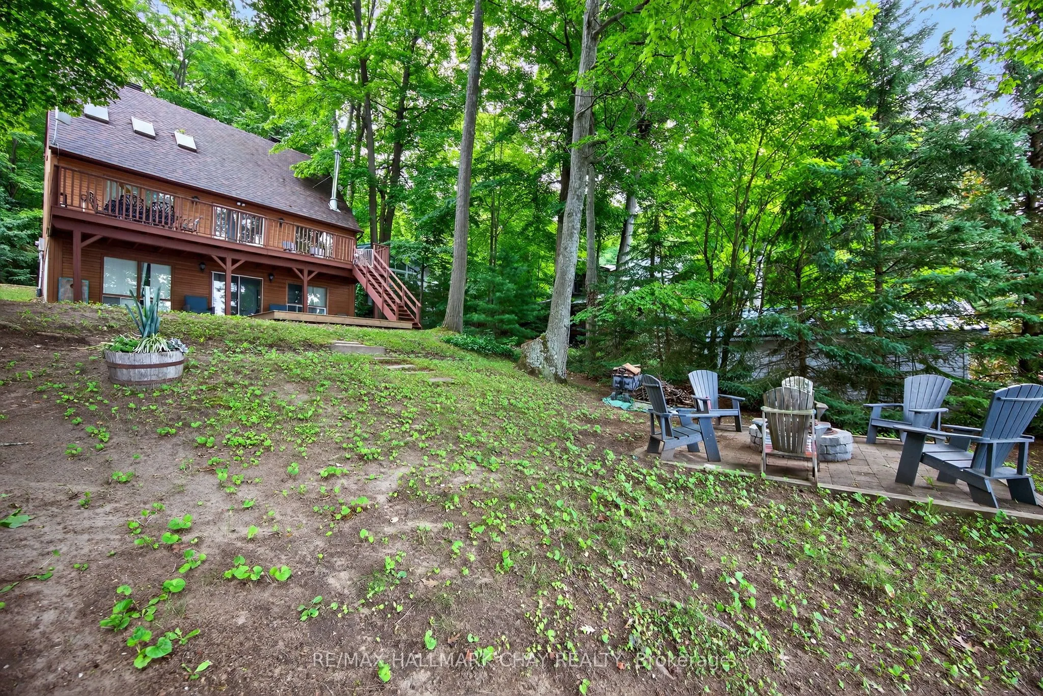 176 Farlain Lake Road E