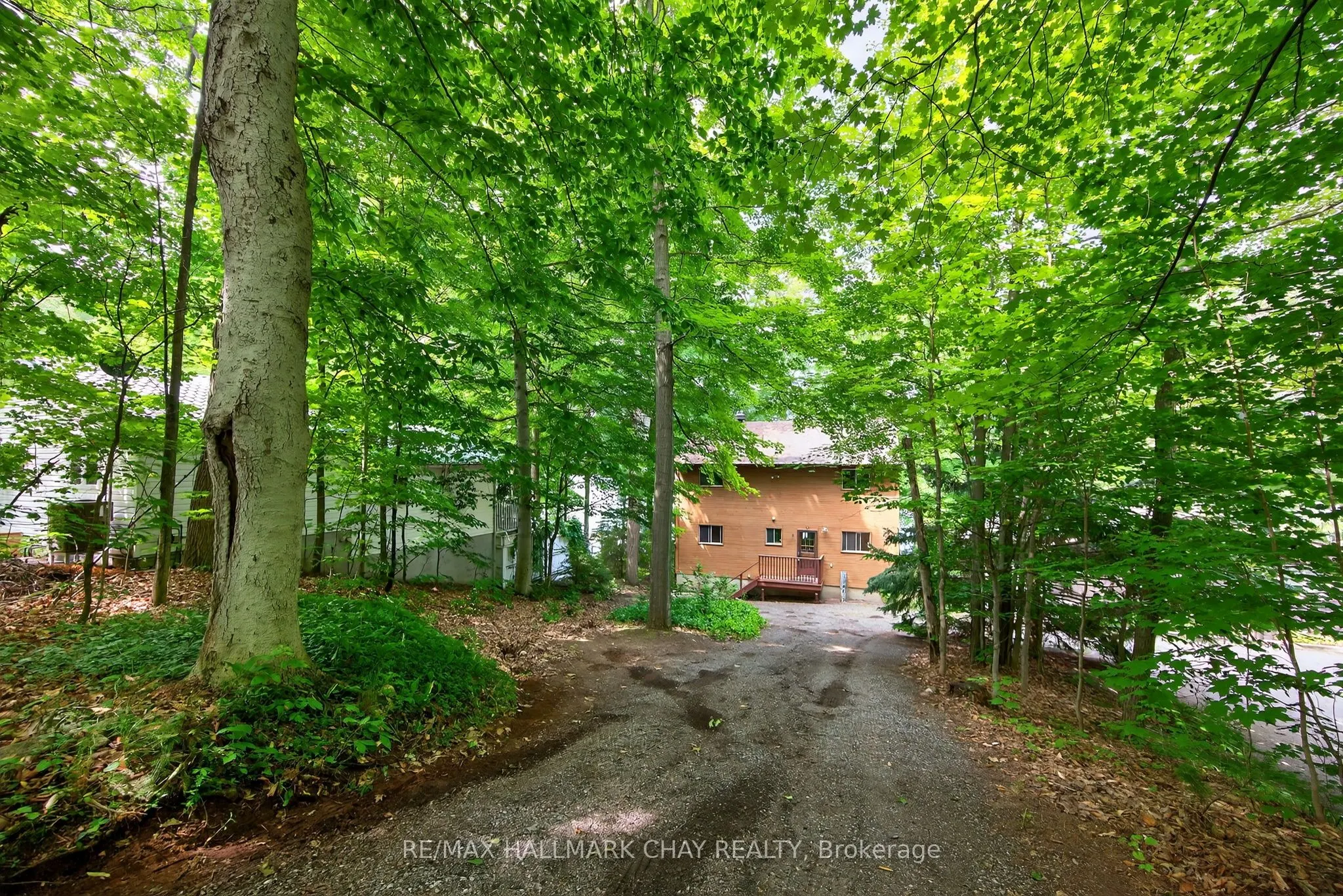176 Farlain Lake Road E